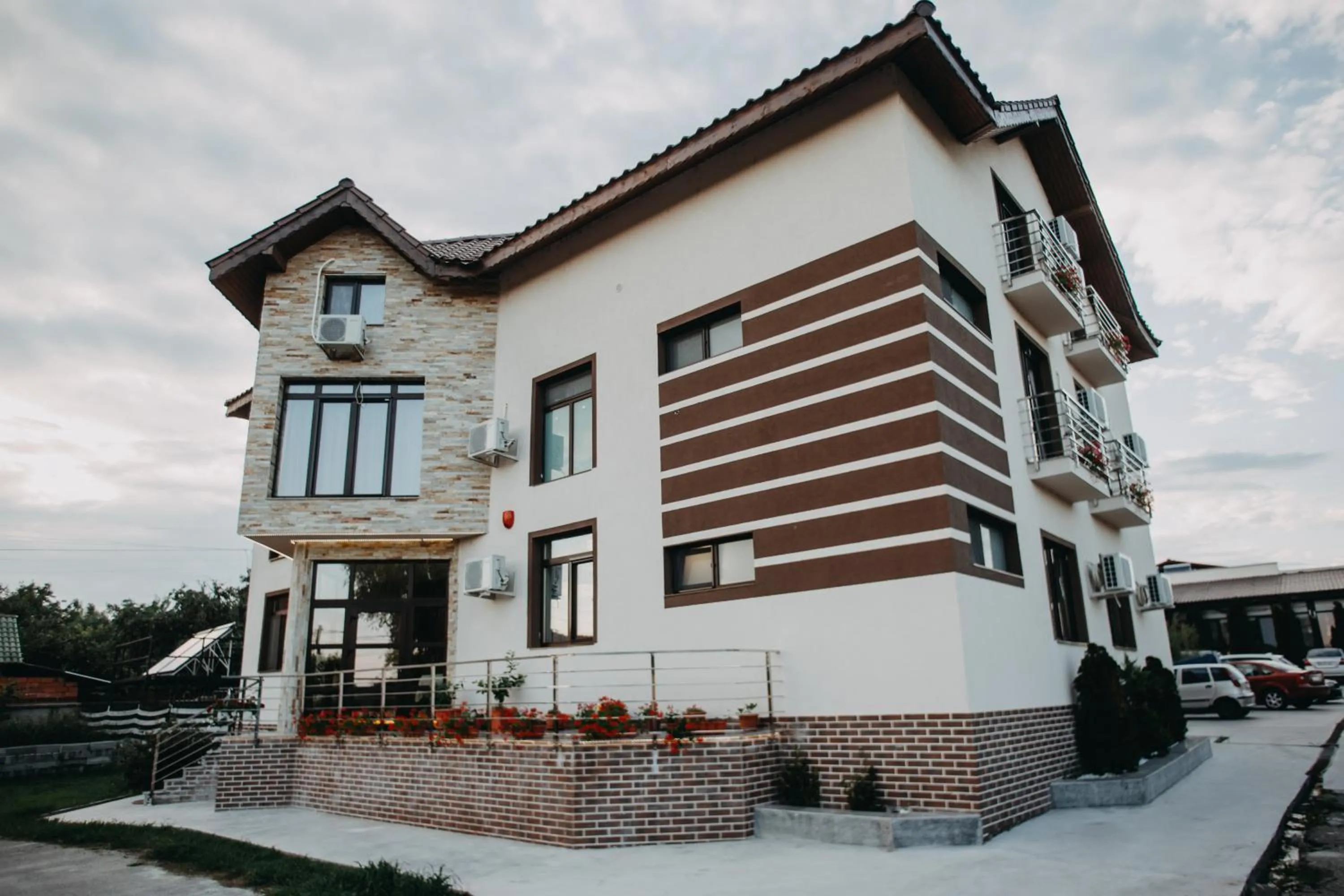 Property building in Pensiunea Jacqueline