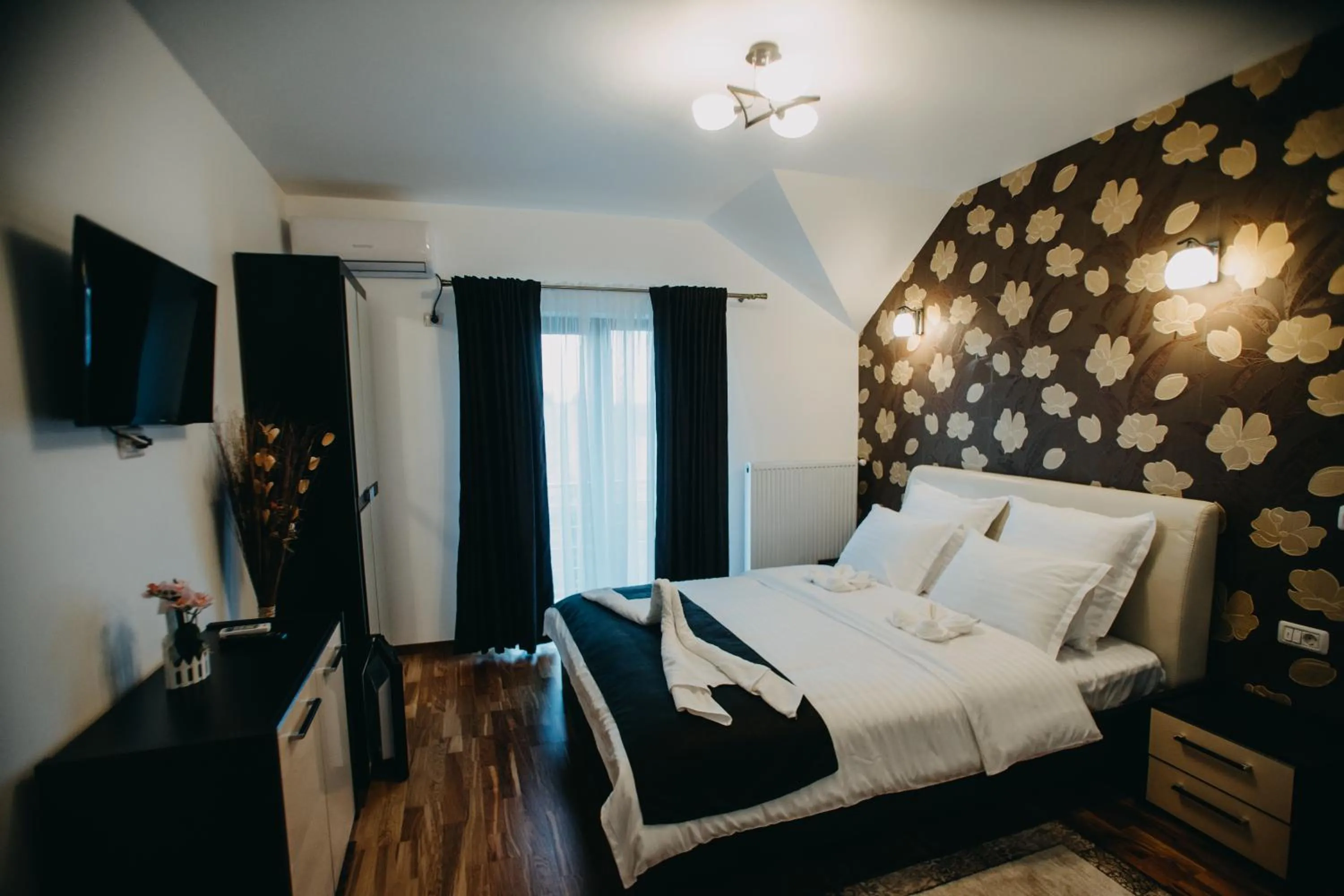 Bed in Pensiunea Jacqueline