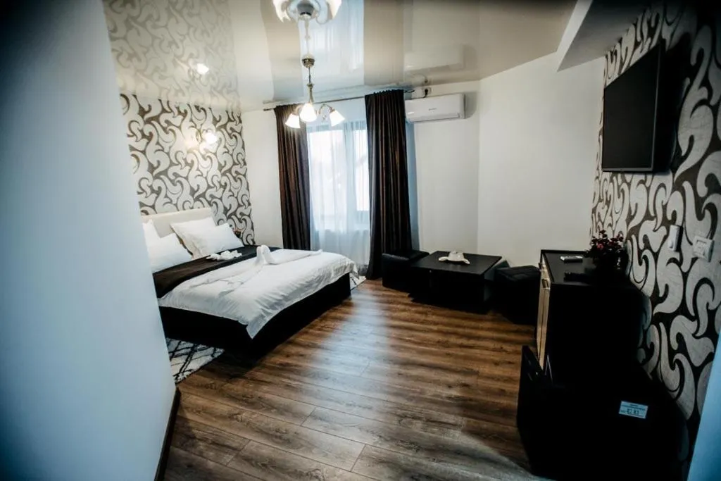 Bed in Pensiunea Jacqueline