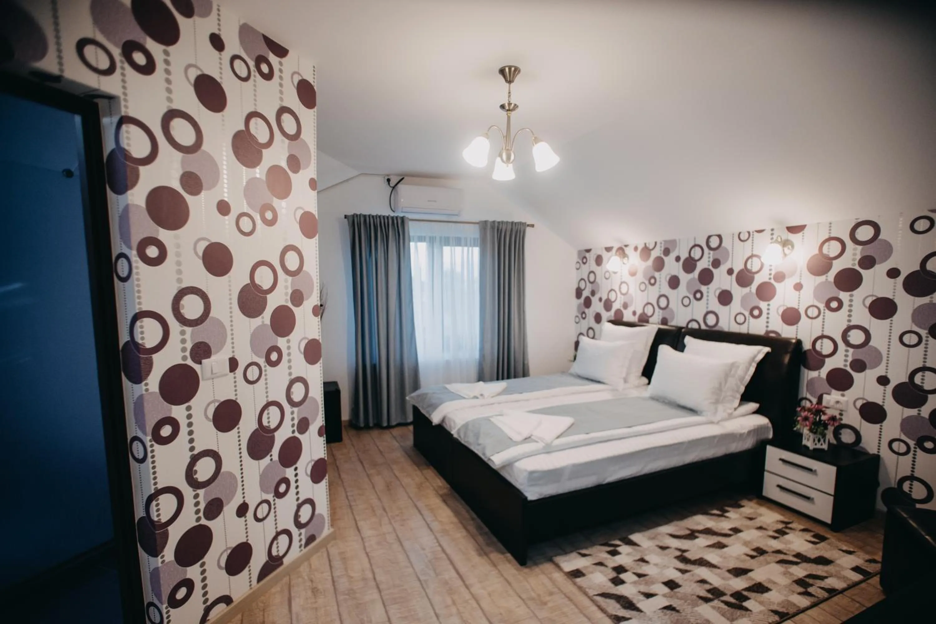 Bed in Pensiunea Jacqueline