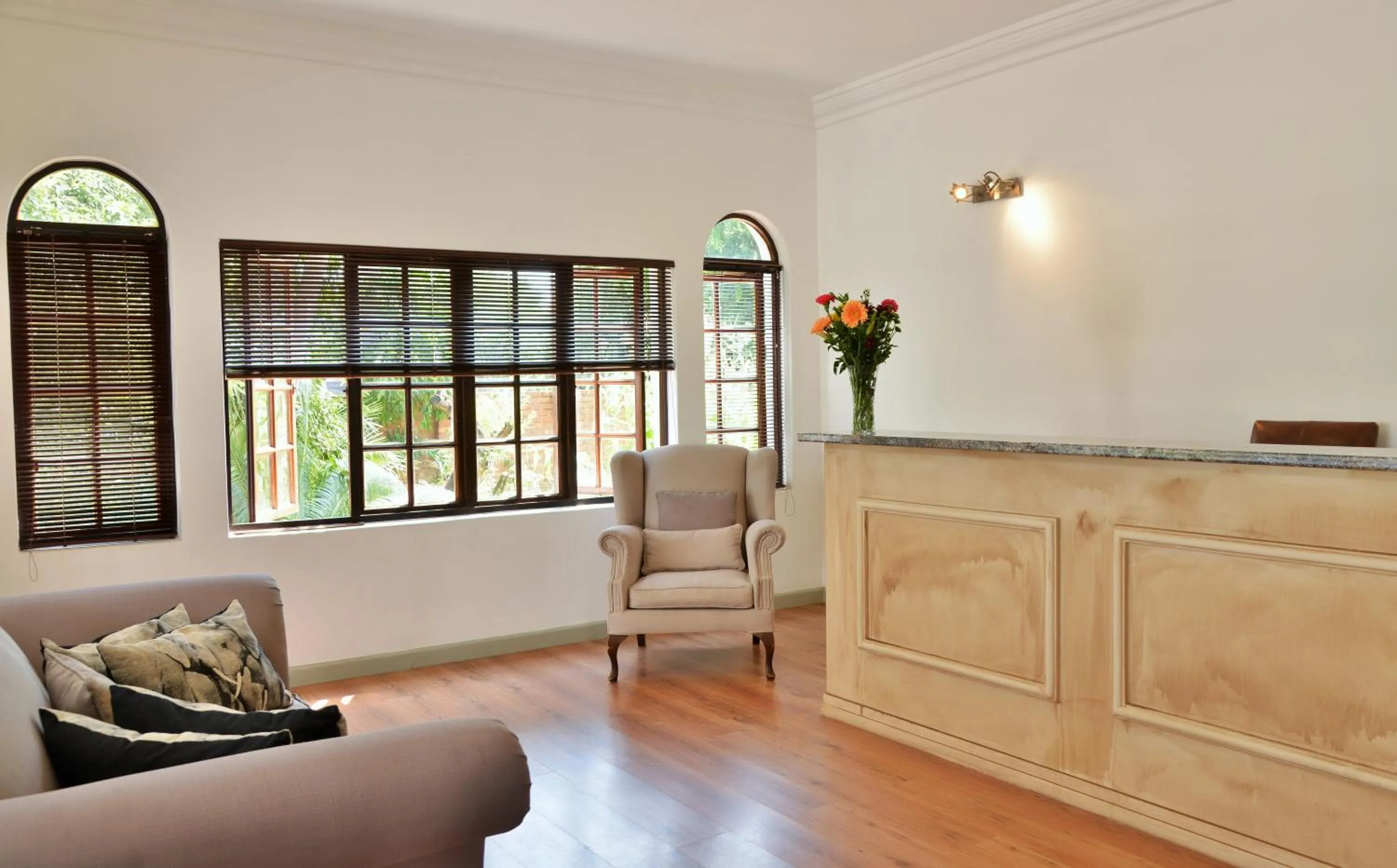 Lobby or reception in Indlovukazi Guesthouse