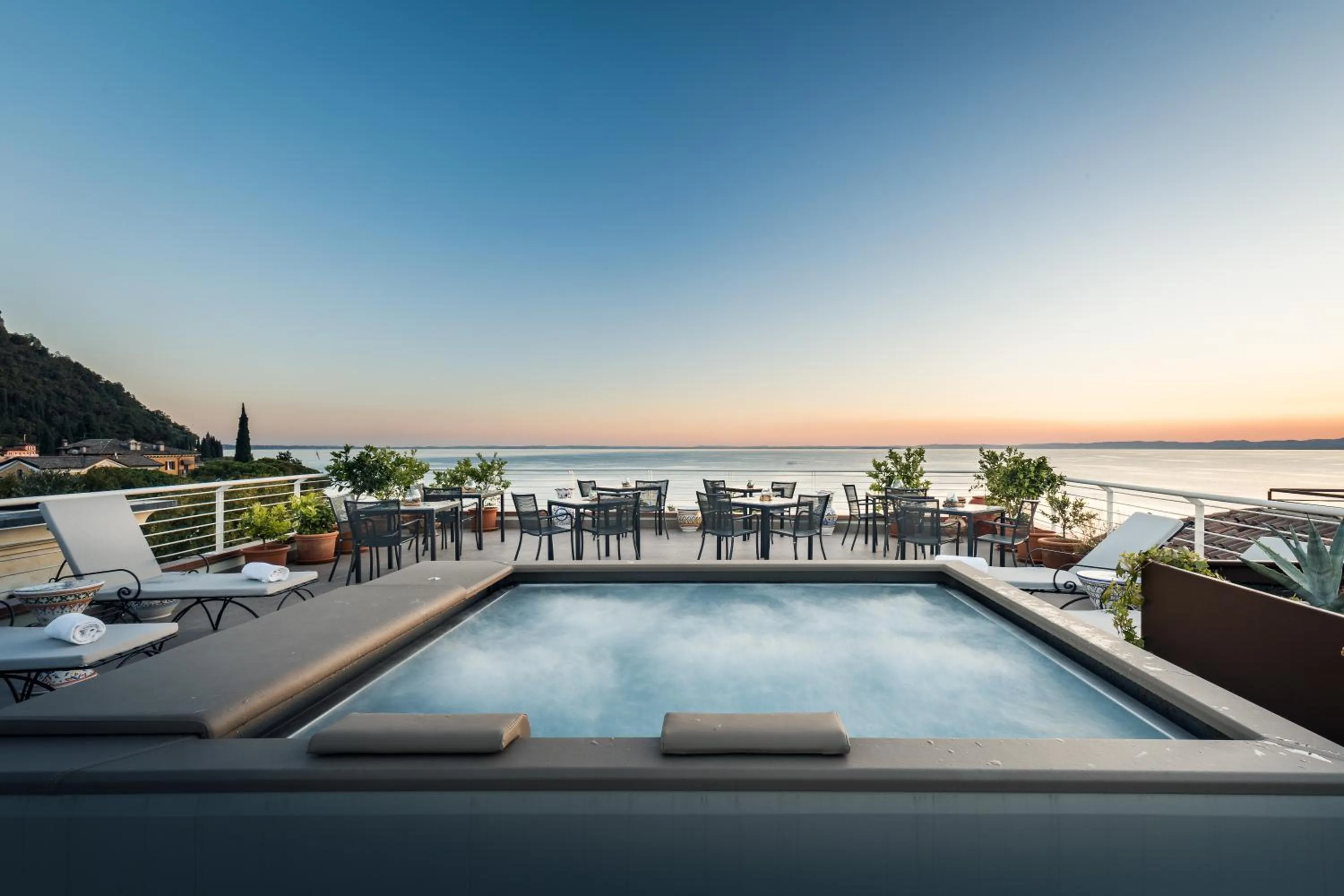 Hot Tub in Hotel Giardinetto