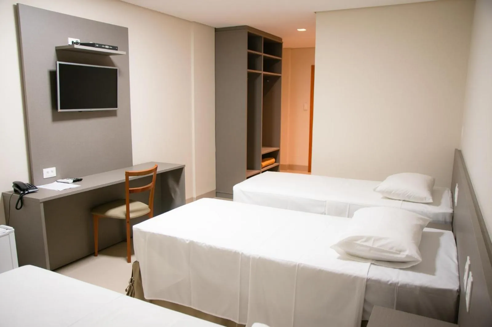 Bed in Orla Morena Park Hotel