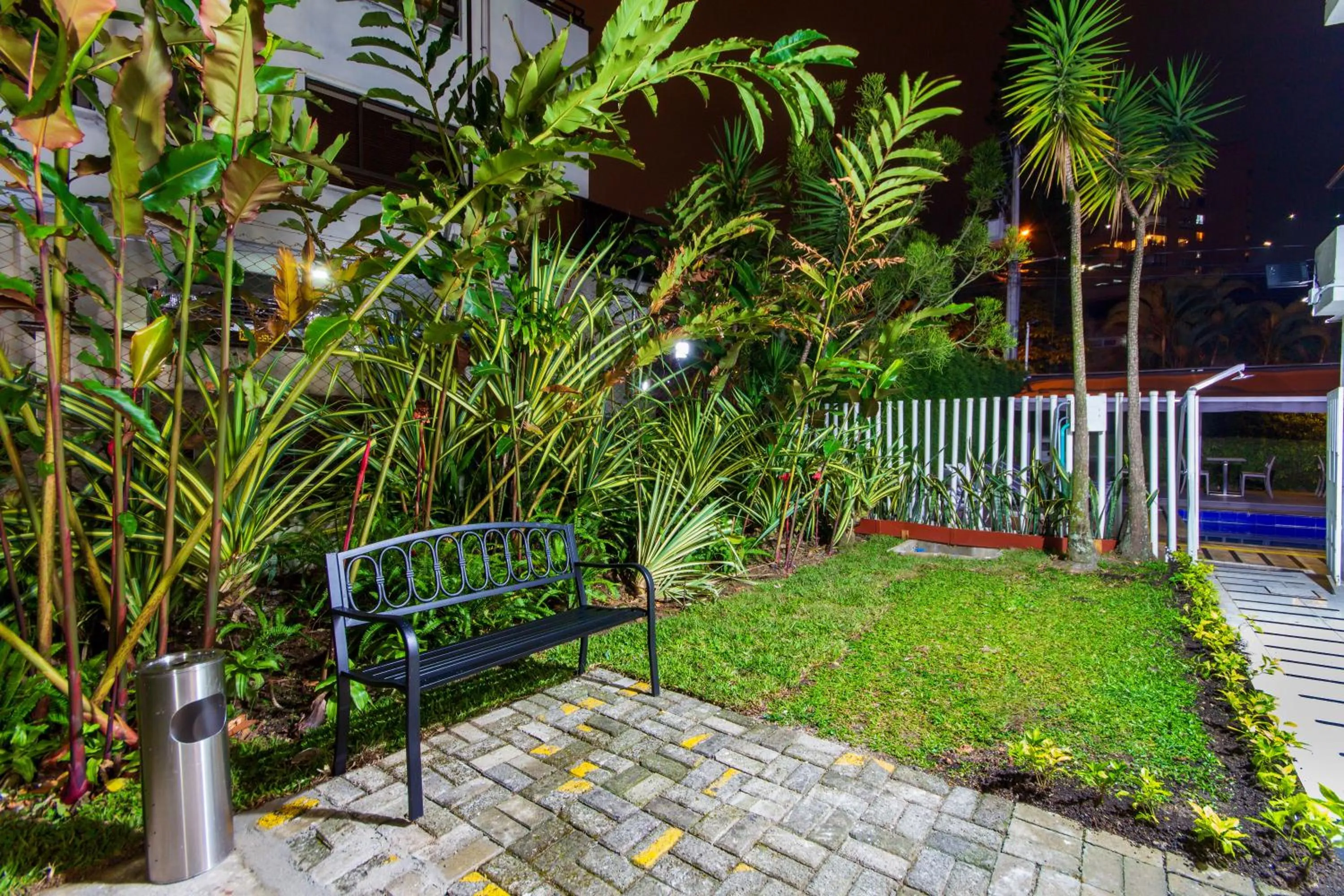 Garden in The Morgana Poblado Suites Hotel