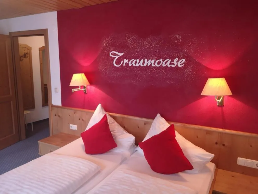 Bed in Hotel - Restaurant - Sonnblick
