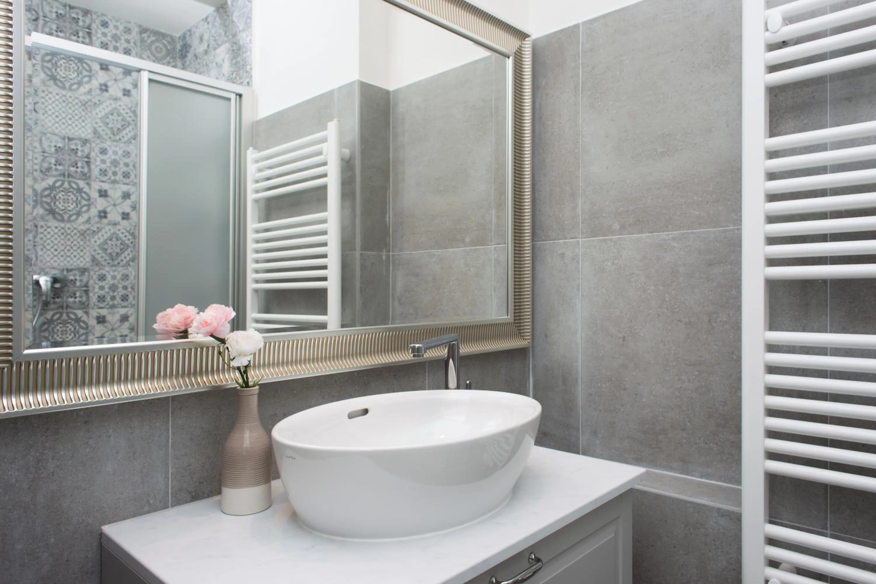 Toilet in Kent Ridge Loft (Lublanska)