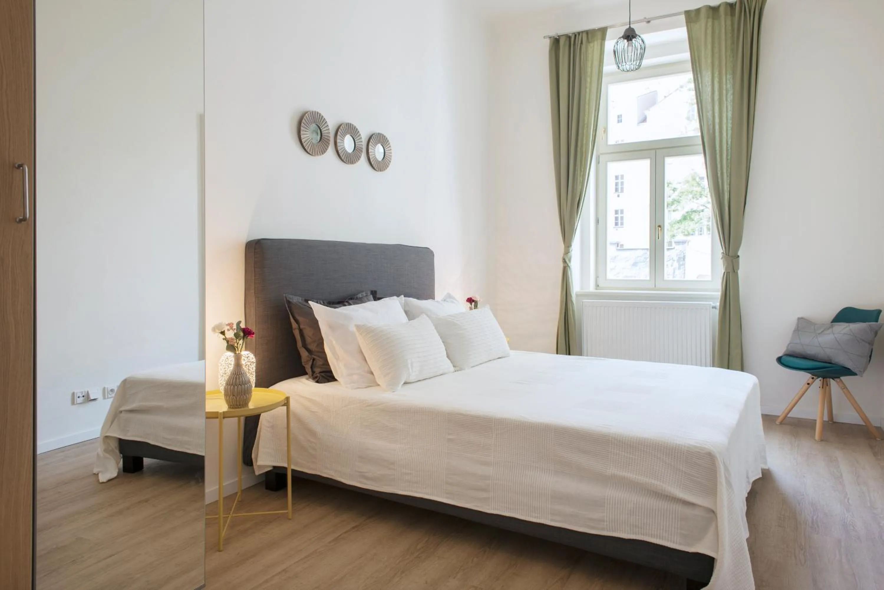 Bed in Kent Ridge Loft (Lublanska)
