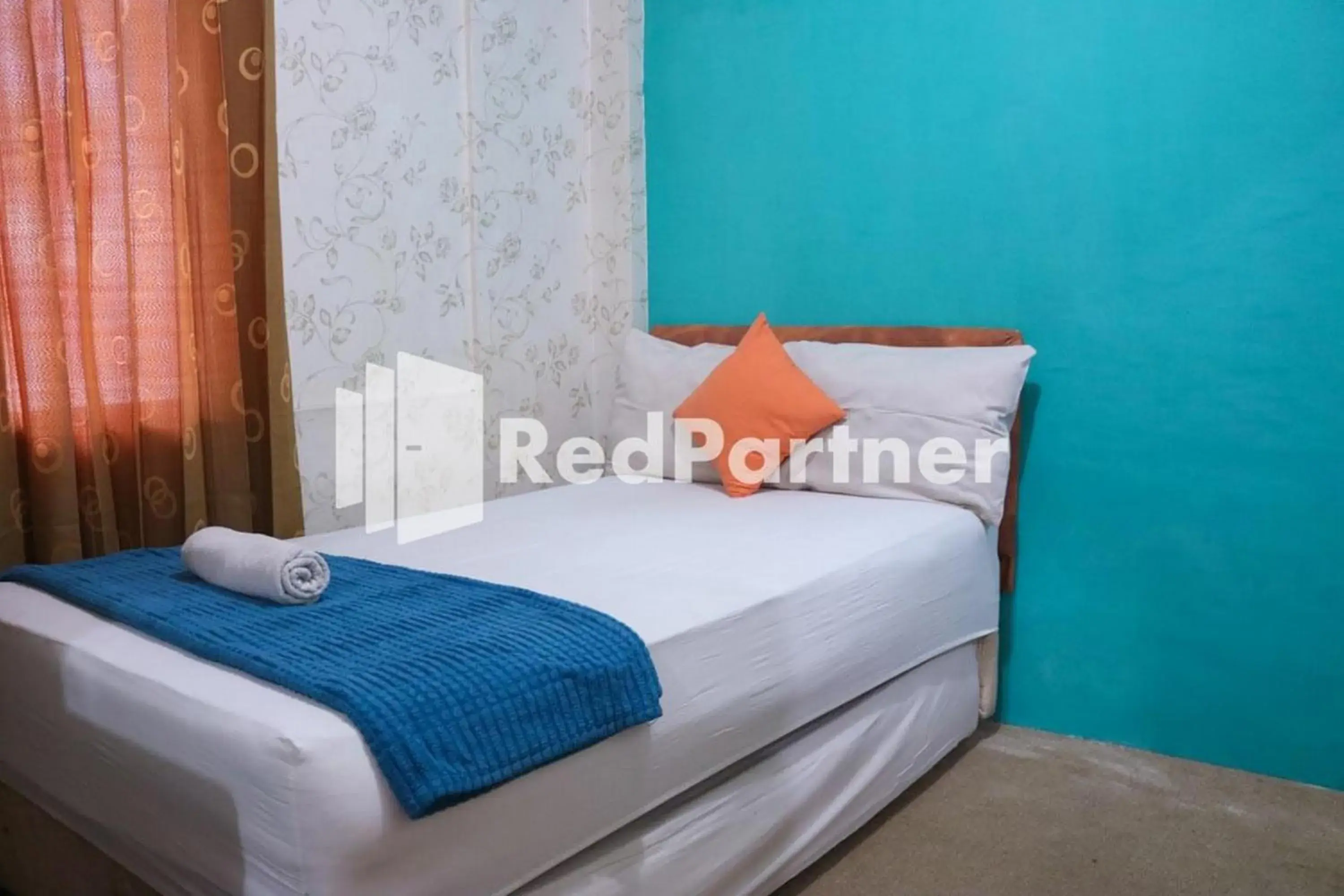 Twin Room in Good Sleep Balikpapan Mitra RedDoorz Twin Room in Good Sleep Balikpapan Mitra RedDoorz
