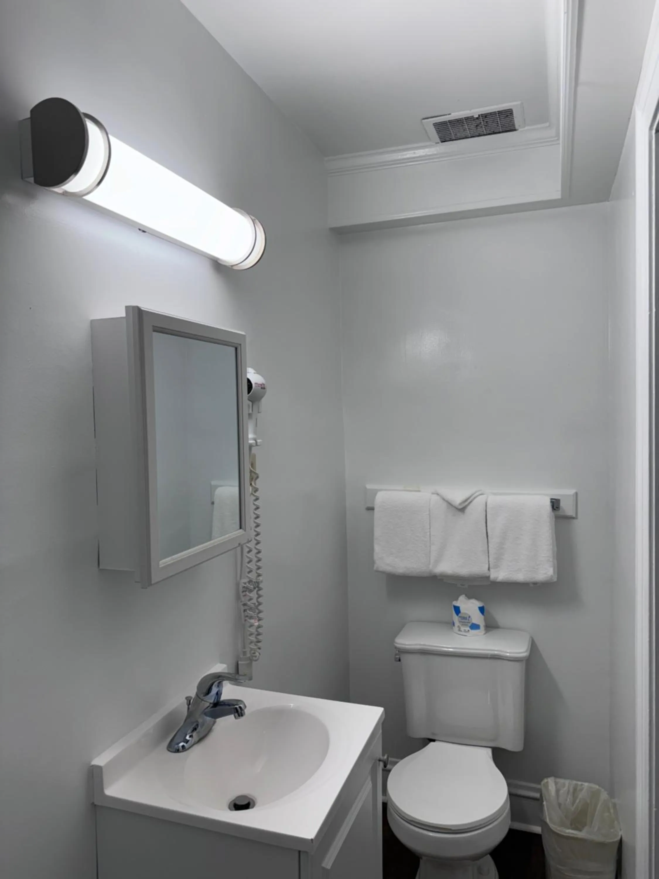 Bathroom in Francis Scott Key Family Resort