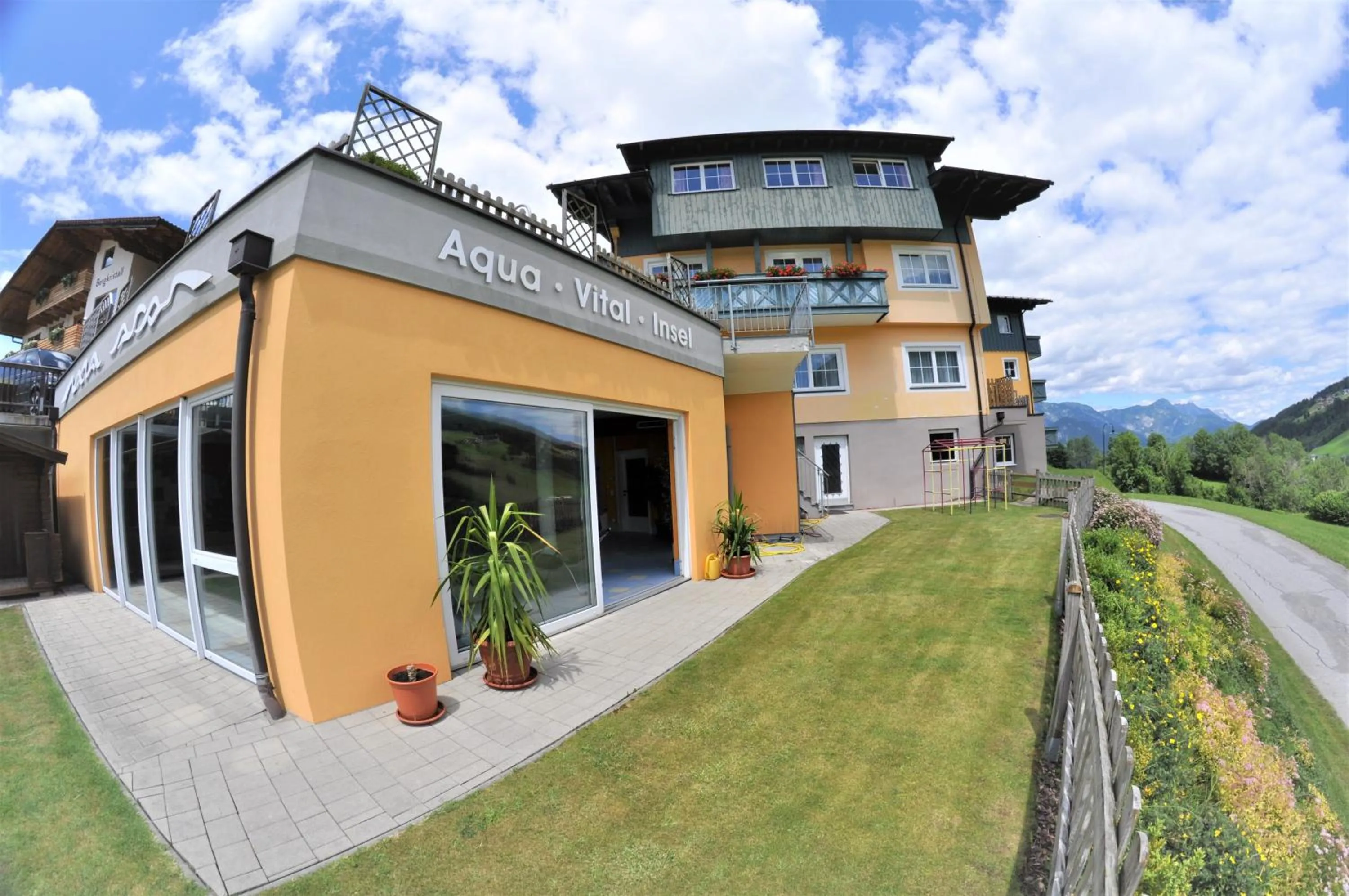 Property building in Apparthotel Bliem