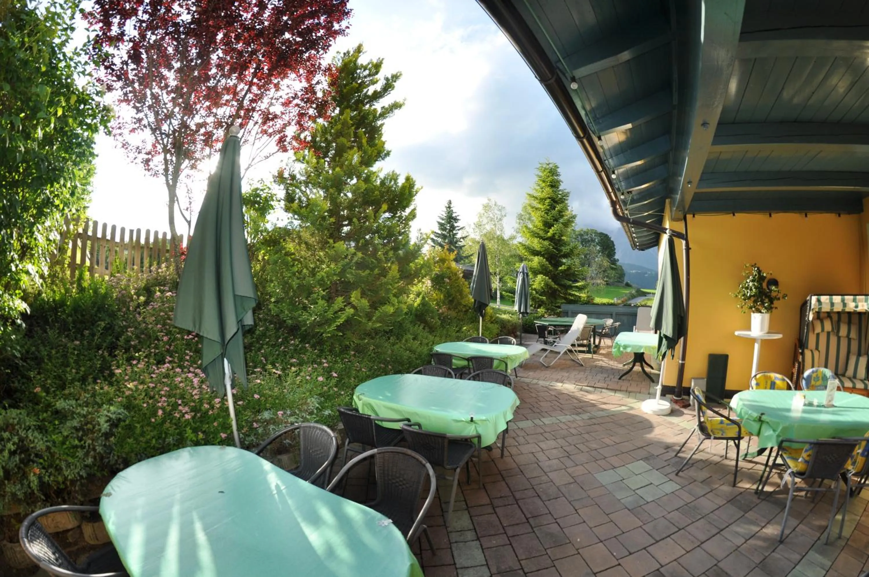 Garden in Apparthotel Bliem