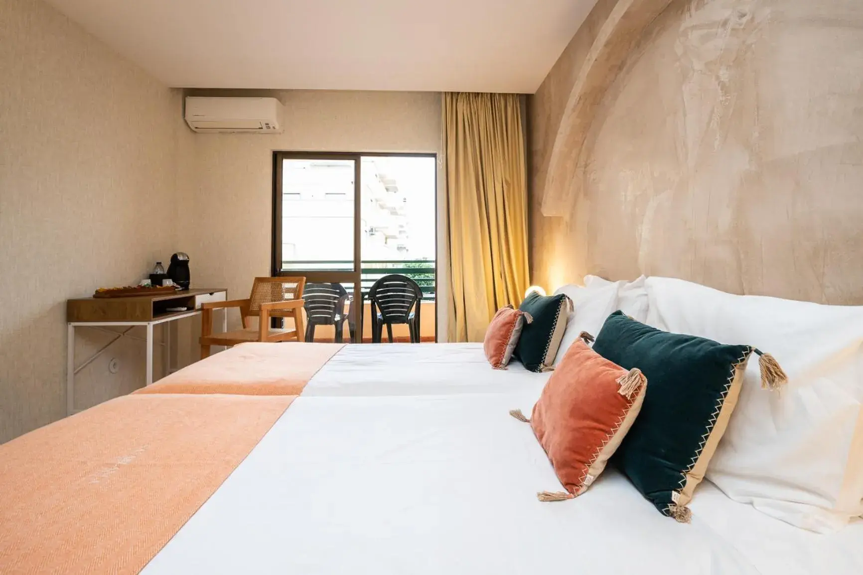 Bedroom, Bed in Casablanca Unique Hotel Bedroom, Bed in Casablanca Unique Hotel