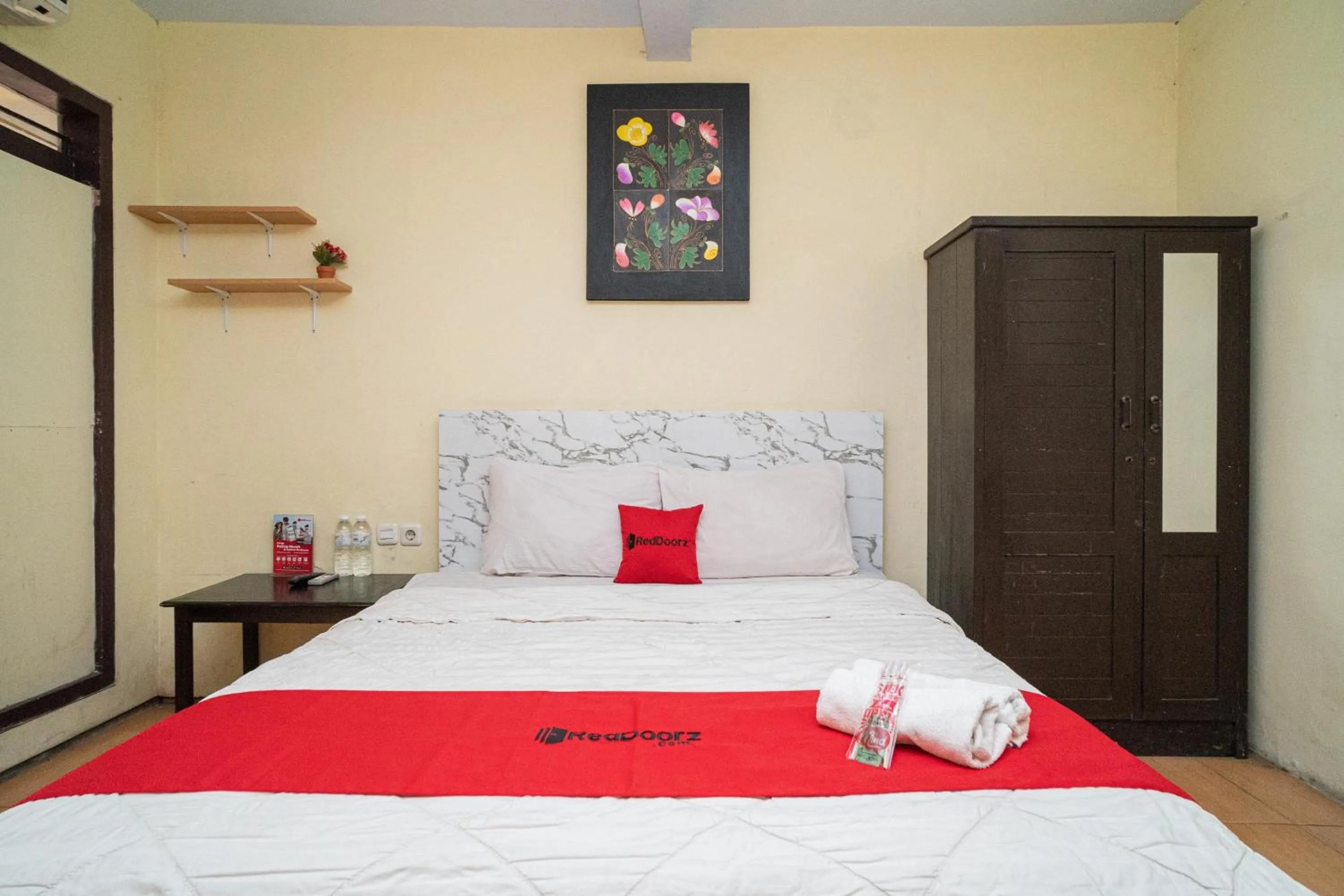 Bed in RedDoorz near Cyber Mall