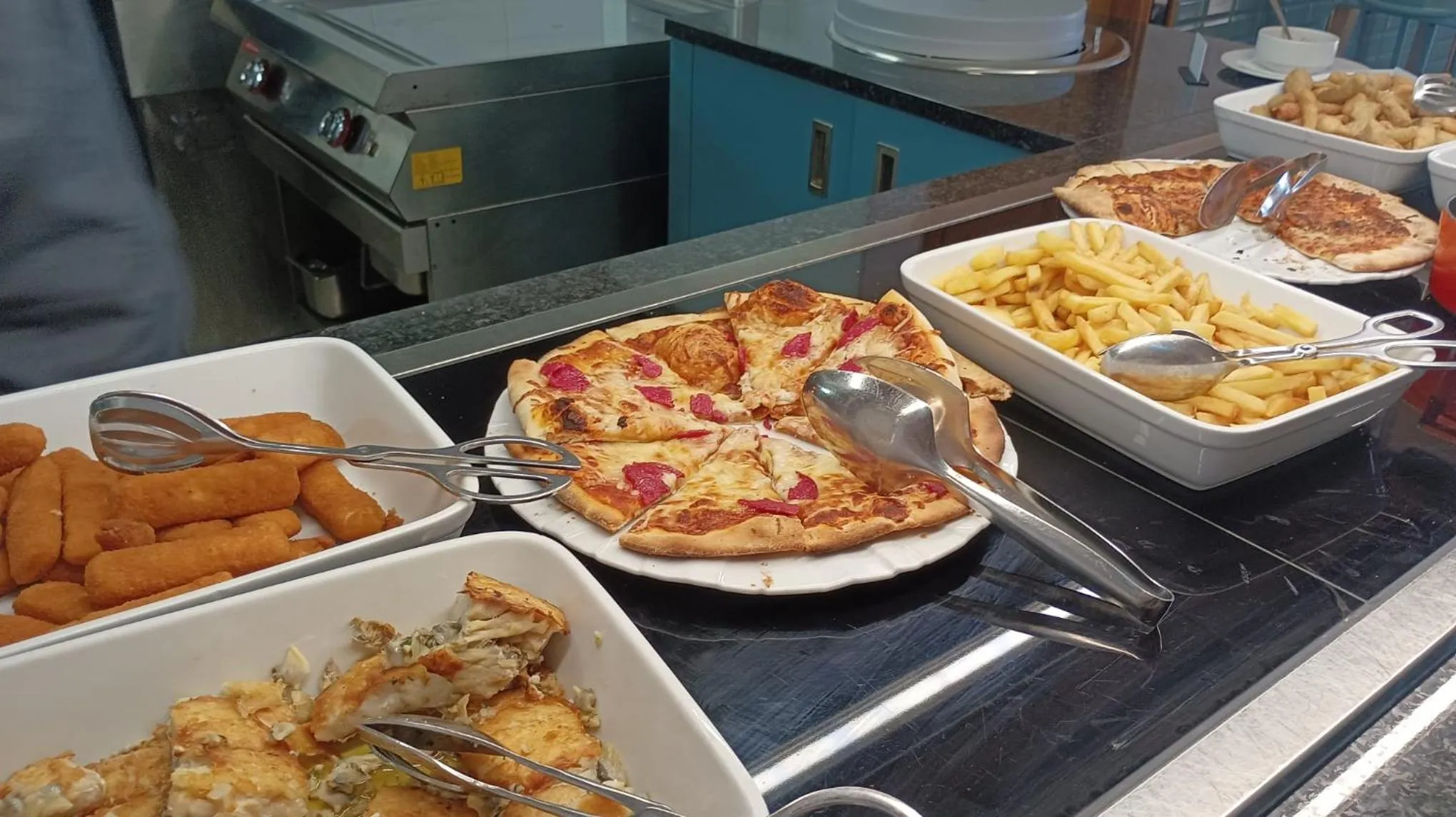 Restaurant/places to eat in Ukino Terrace Algarve Concept