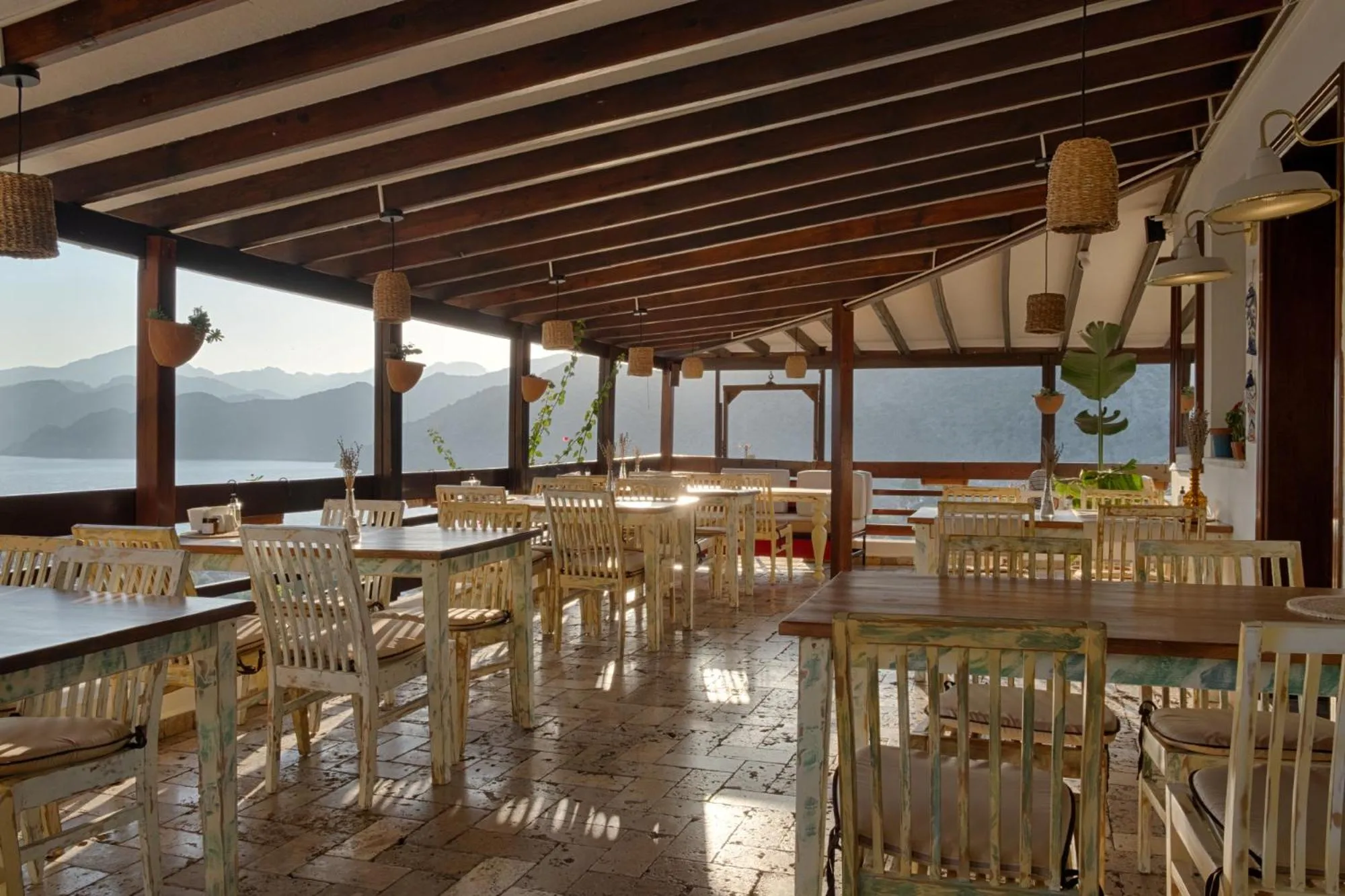 Restaurant/places to eat in Les Terrasses De Selimiye