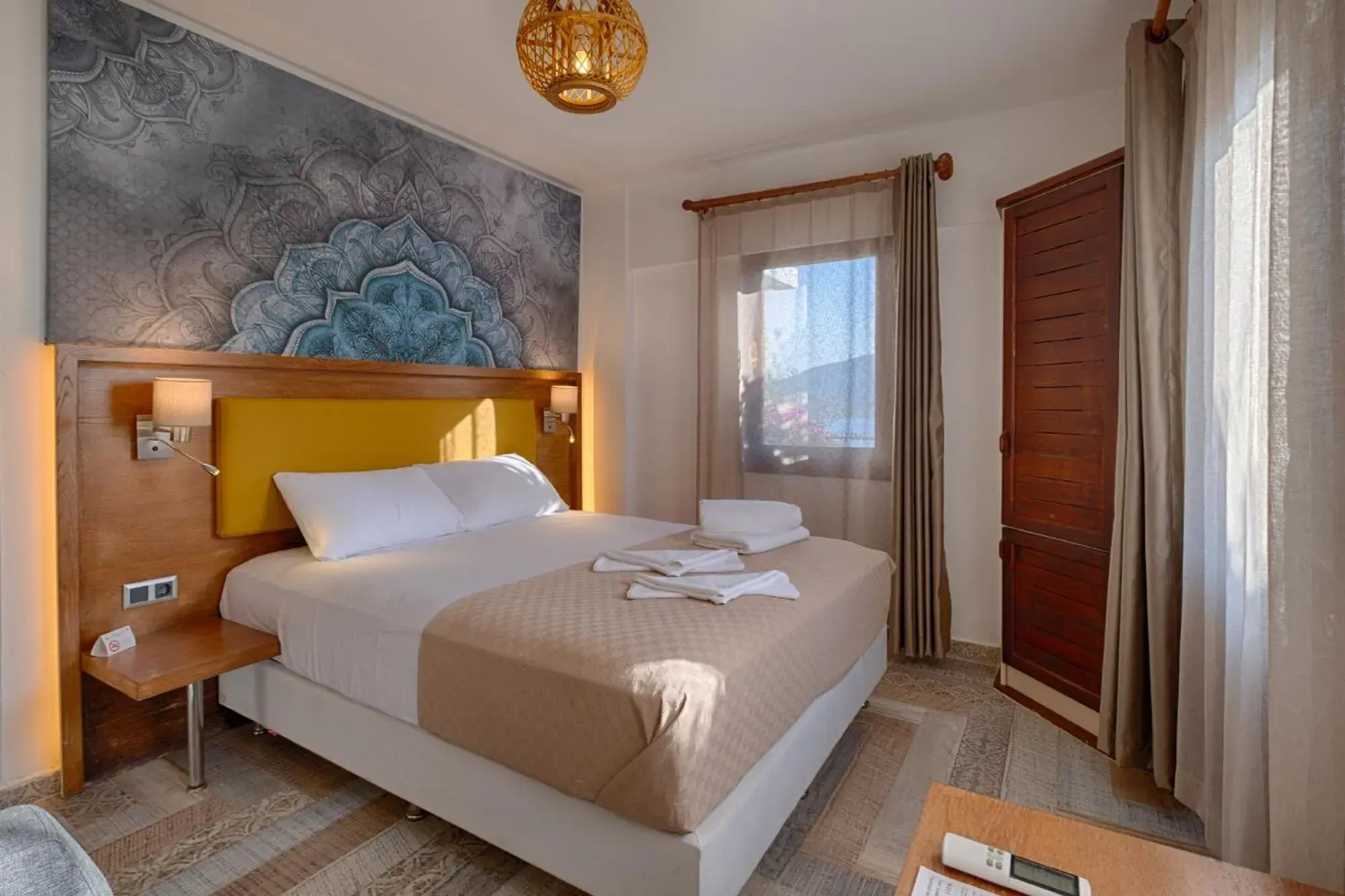 Large Double Room in Les Terrasses De Selimiye Large Double Room in Les Terrasses De Selimiye