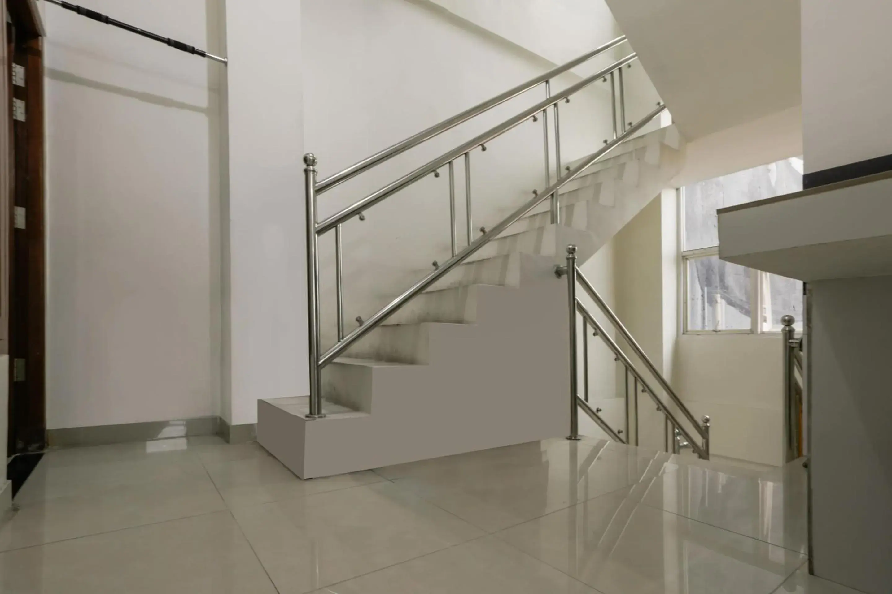 Lobby or reception in Hotel O Tamansari Guest House Lobby or reception in Hotel O Tamansari Guest House