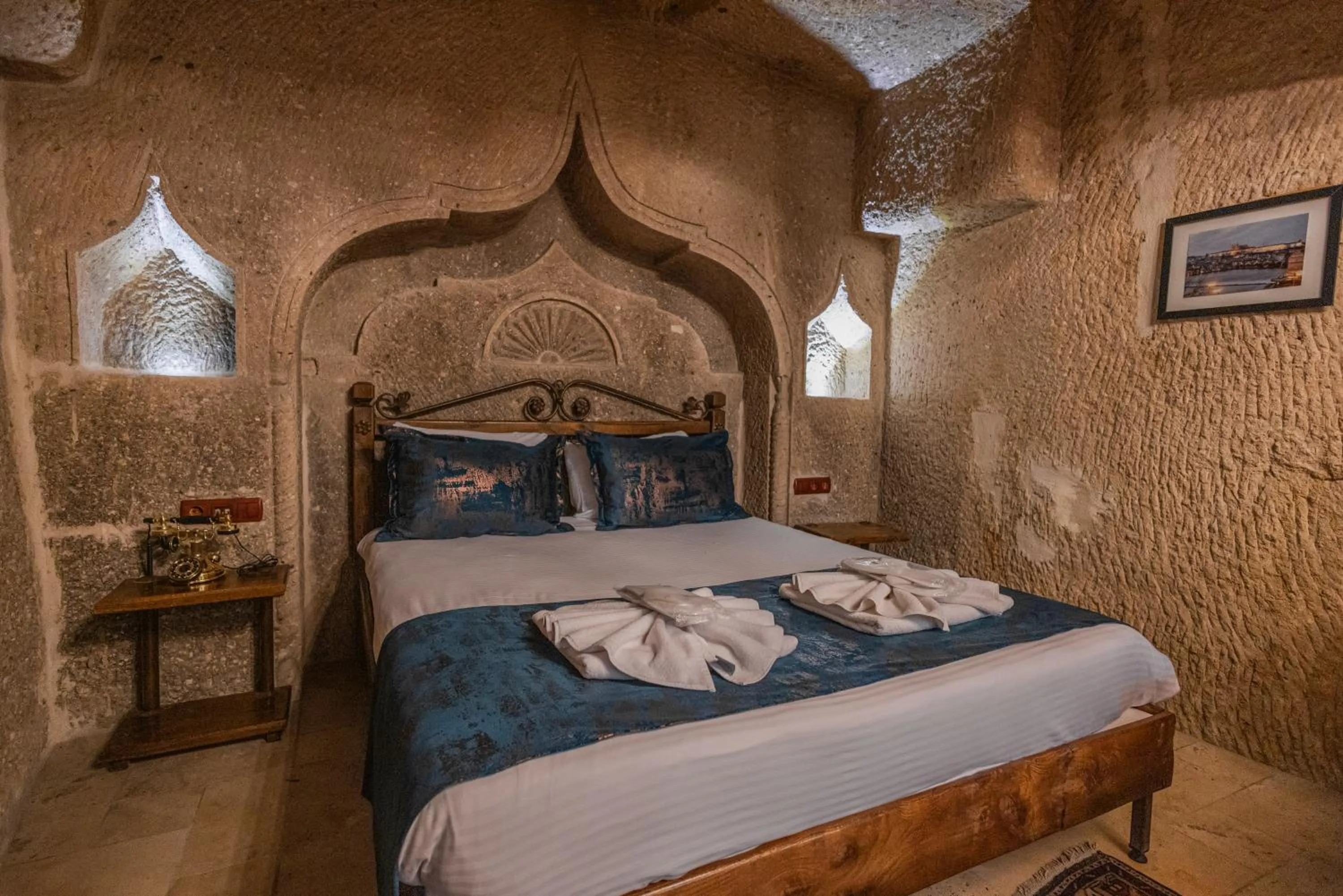 Bed in Göreme Cave Suites