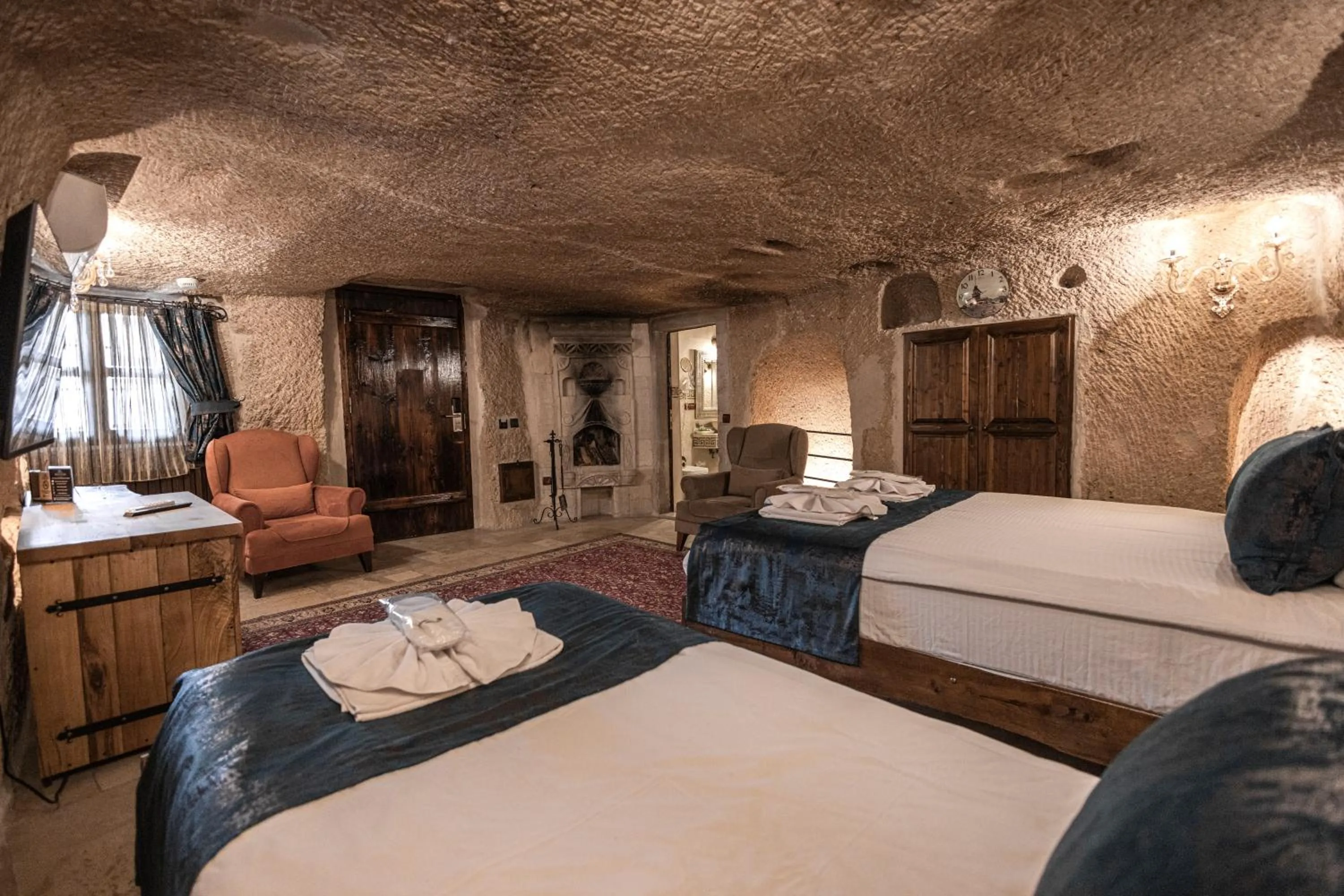 Bed in Göreme Cave Suites