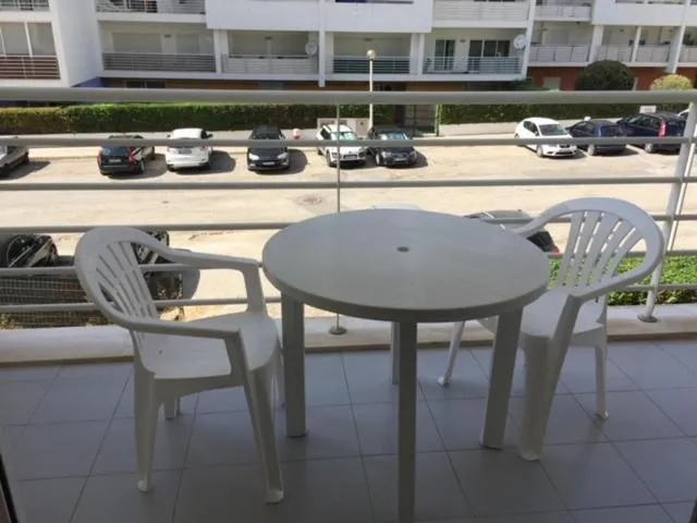Riviera Flat
