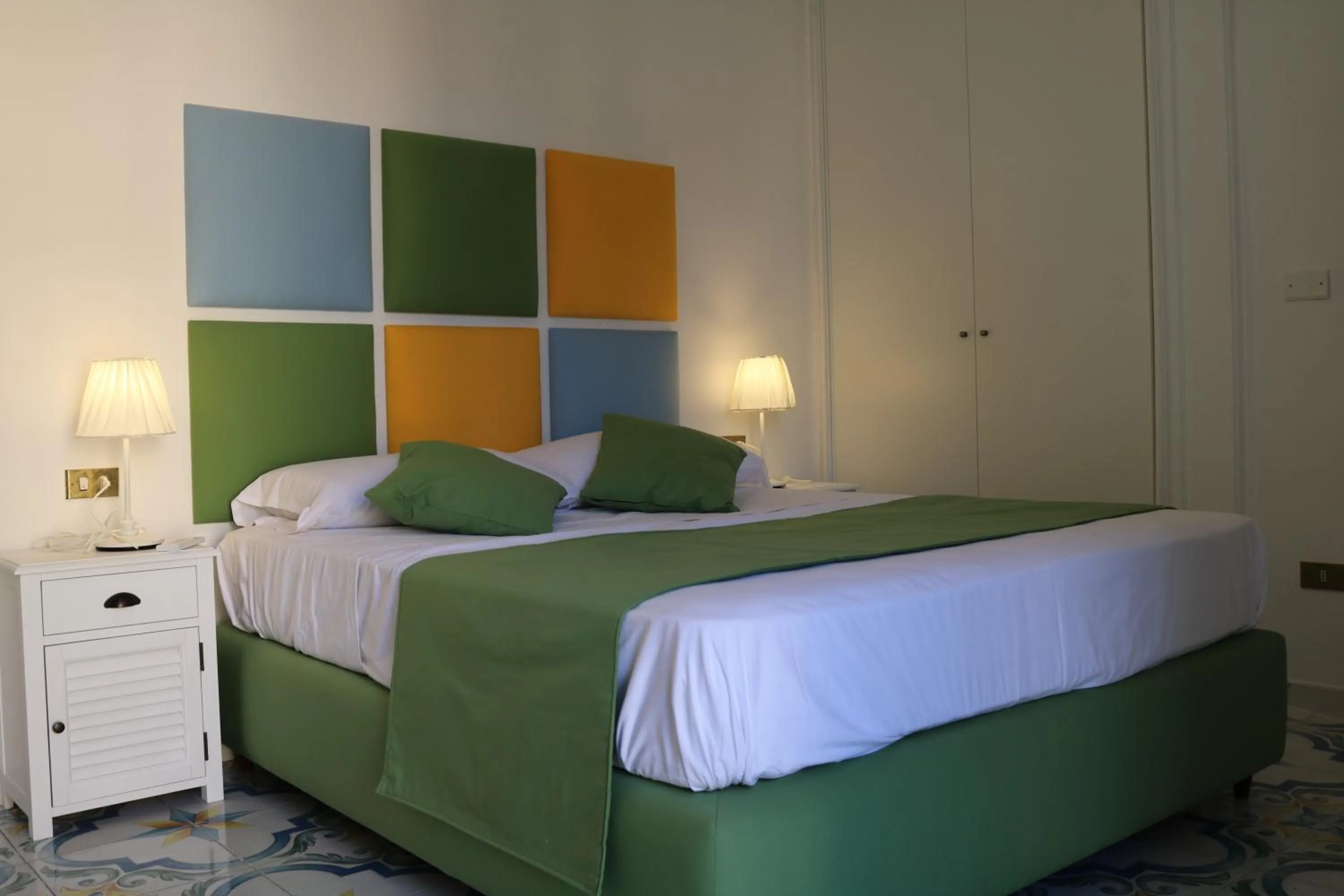 Bed in SuiteNapoliSantaLucia