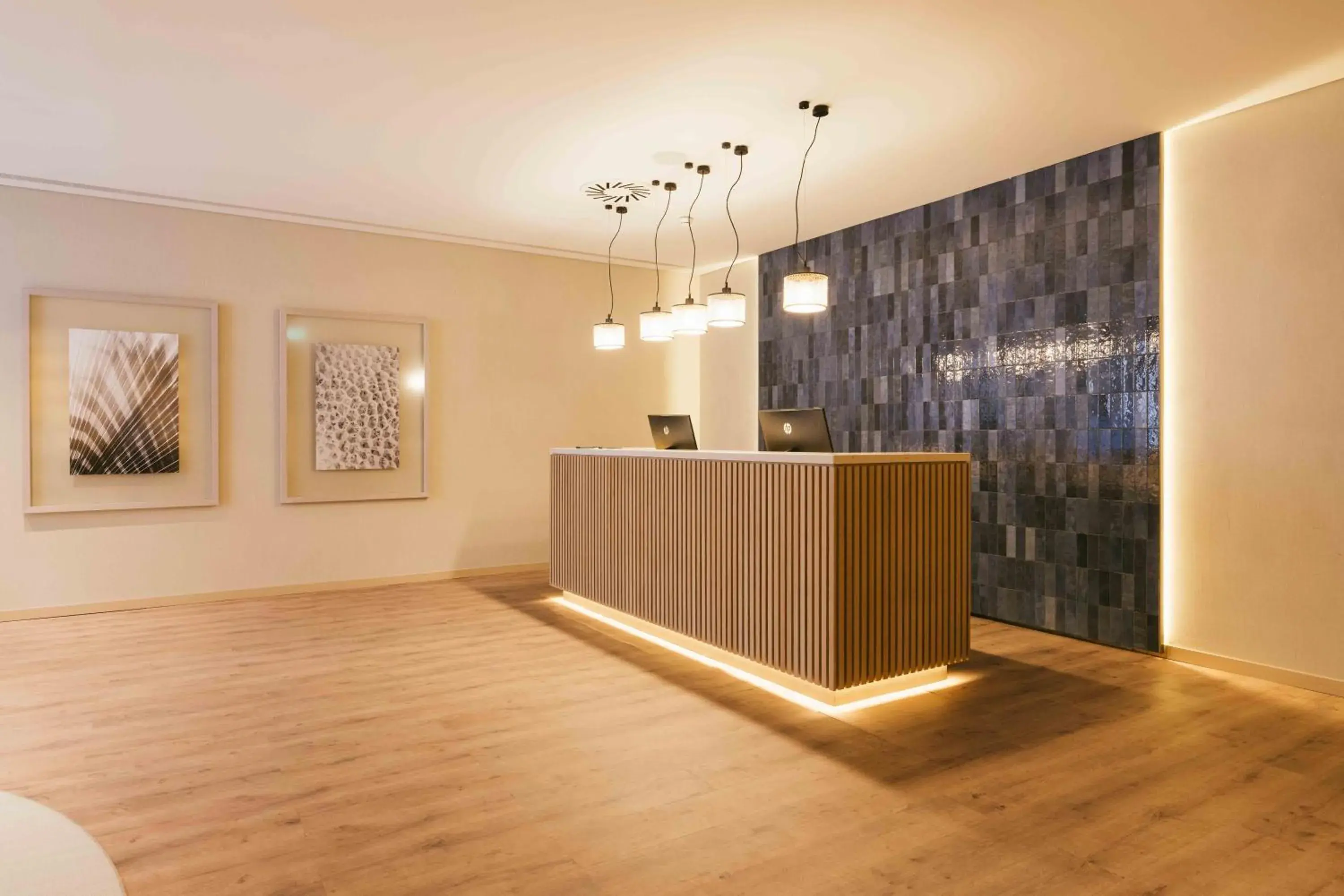 Lobby or reception in Crowne Plaza - Caparica Lisbon Lobby or reception in Crowne Plaza - Caparica Lisbon