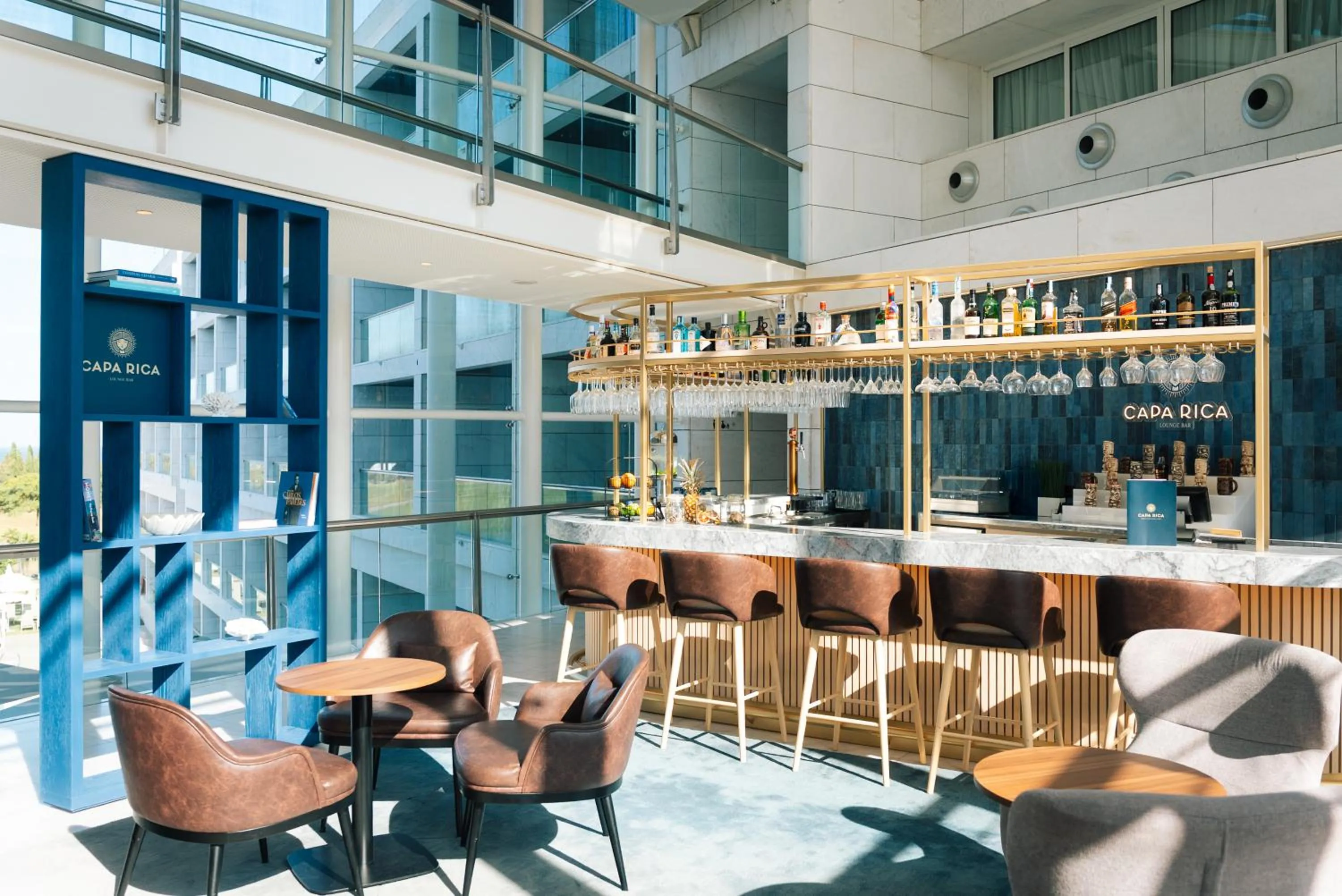 Living room in Crowne Plaza - Caparica Lisbon