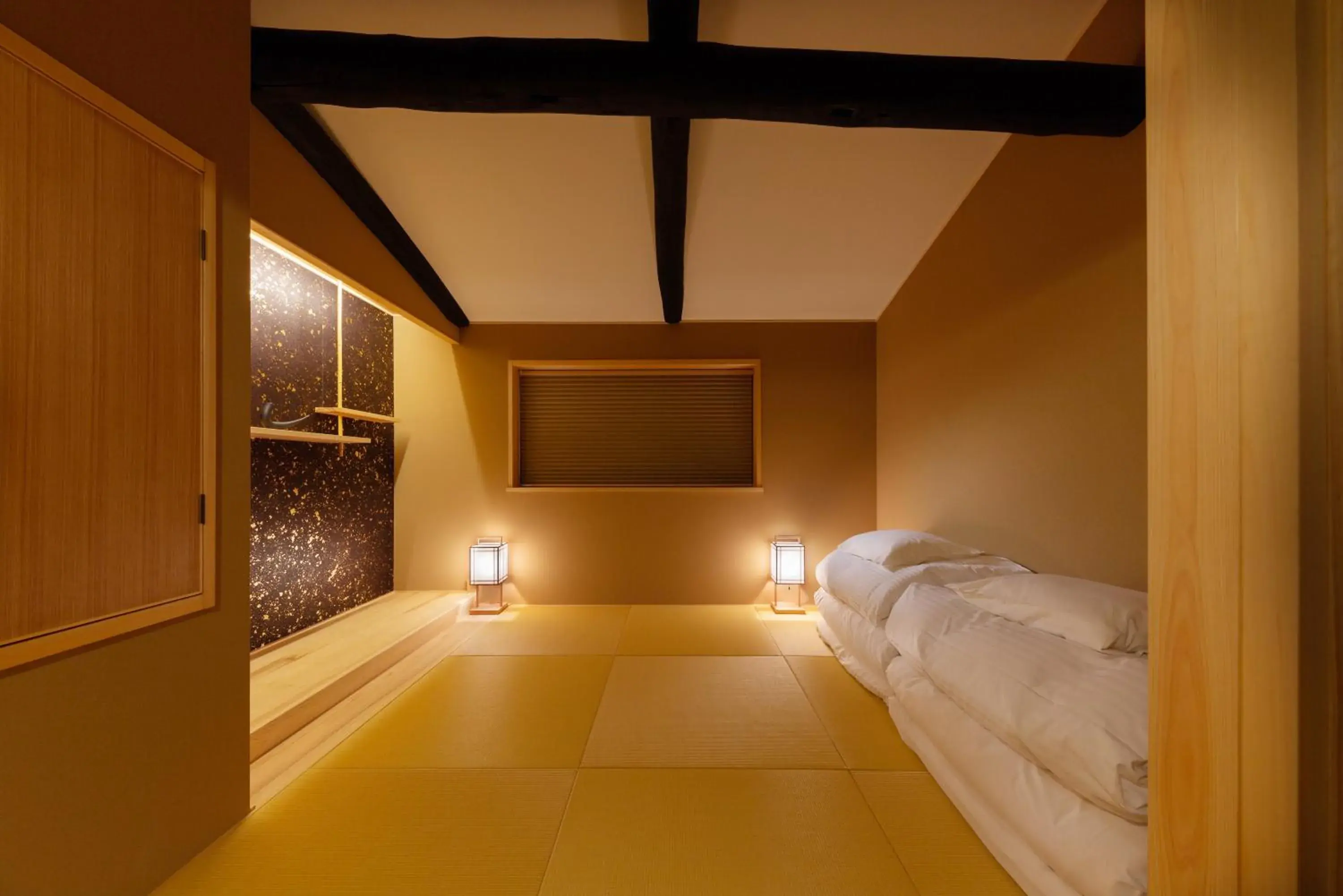 Bedroom, Bed in Tsumugi Sanjusangendo Bedroom, Bed in Tsumugi Sanjusangendo