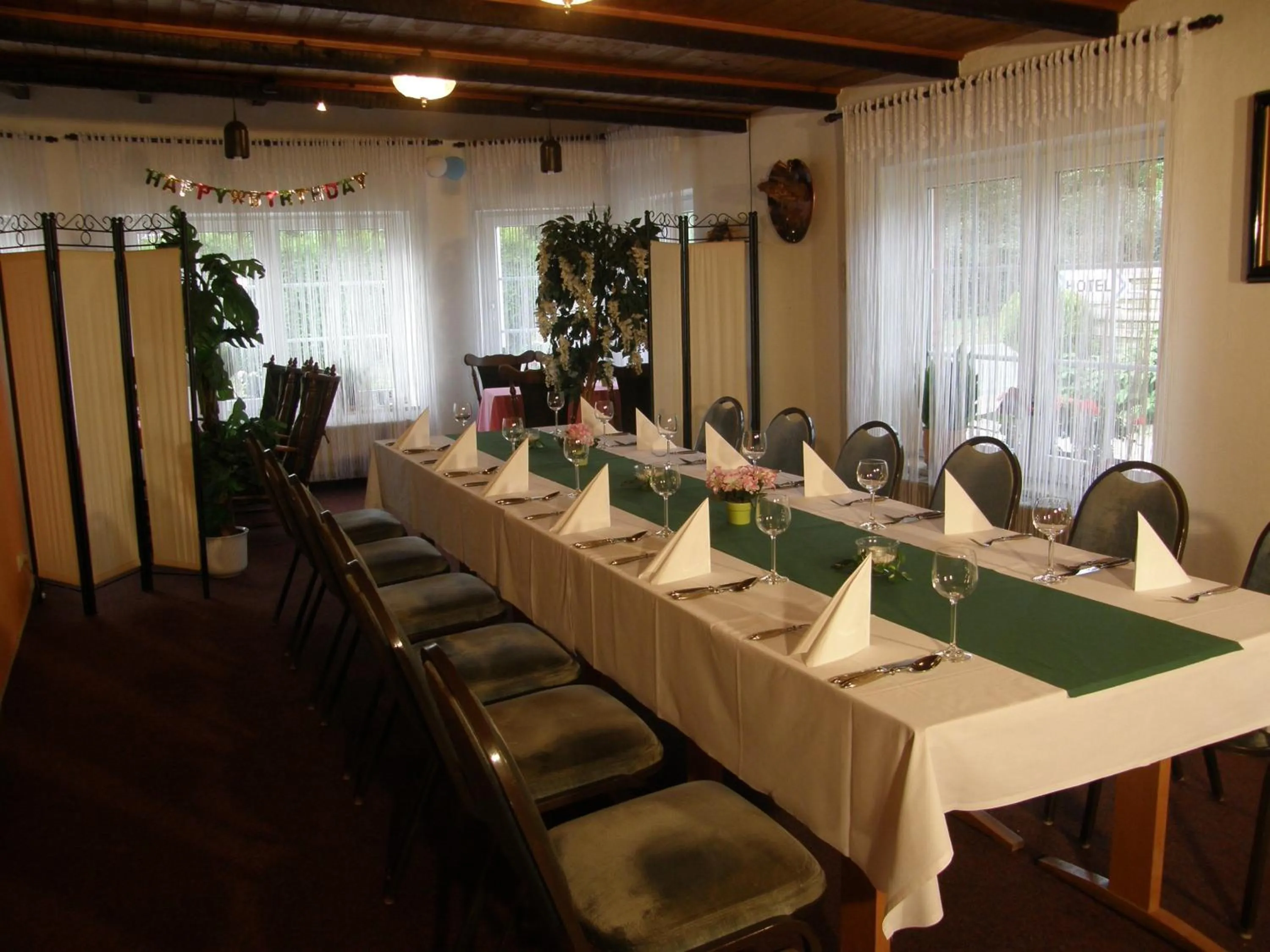 Banquet/Function facilities in KA&KA Hotel Garni