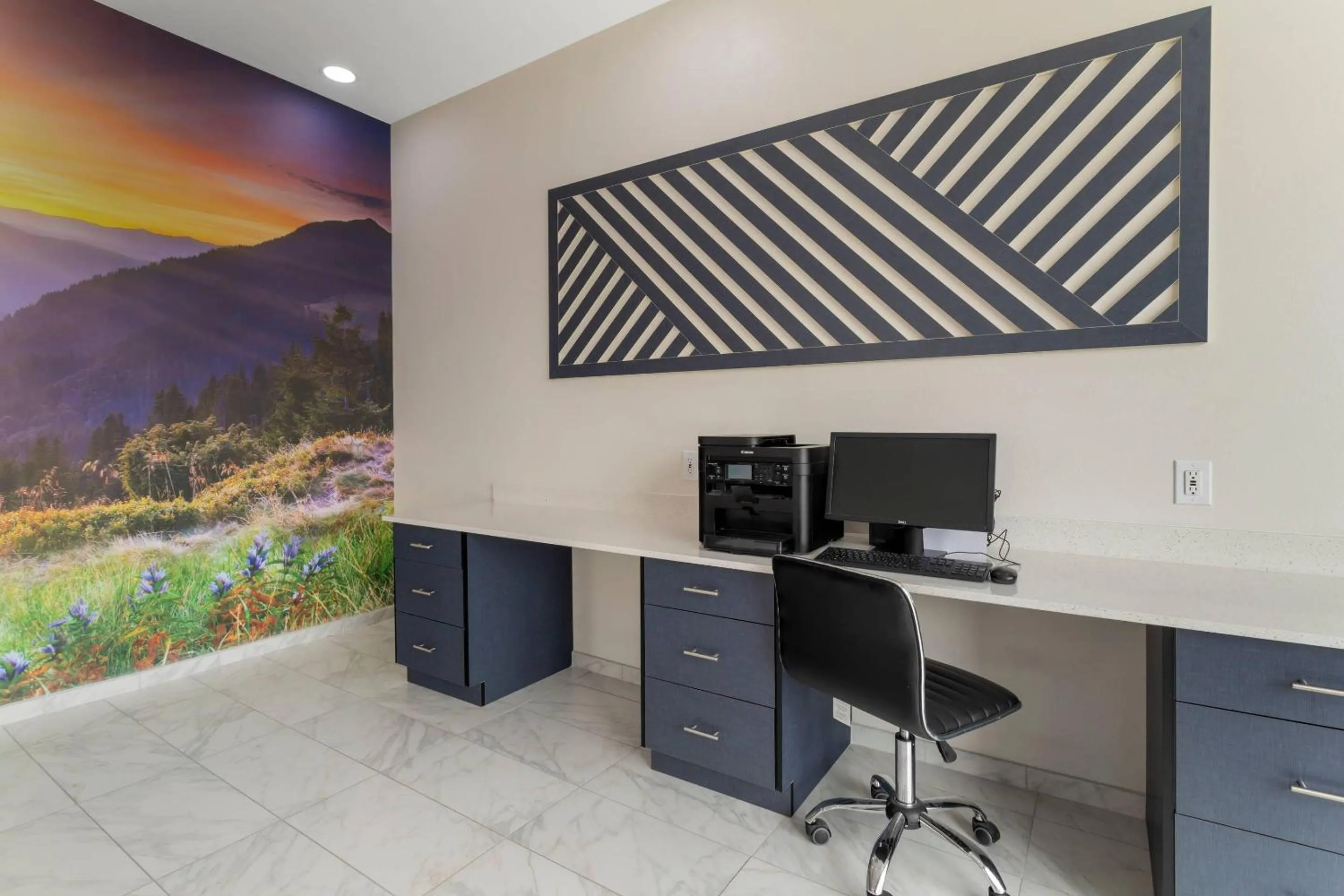 Business facilities in Clarion Pointe Kimball By Choice Hotels