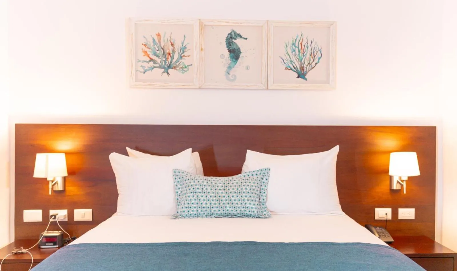 Bed in Presidential Suites Cabarete - Room Only