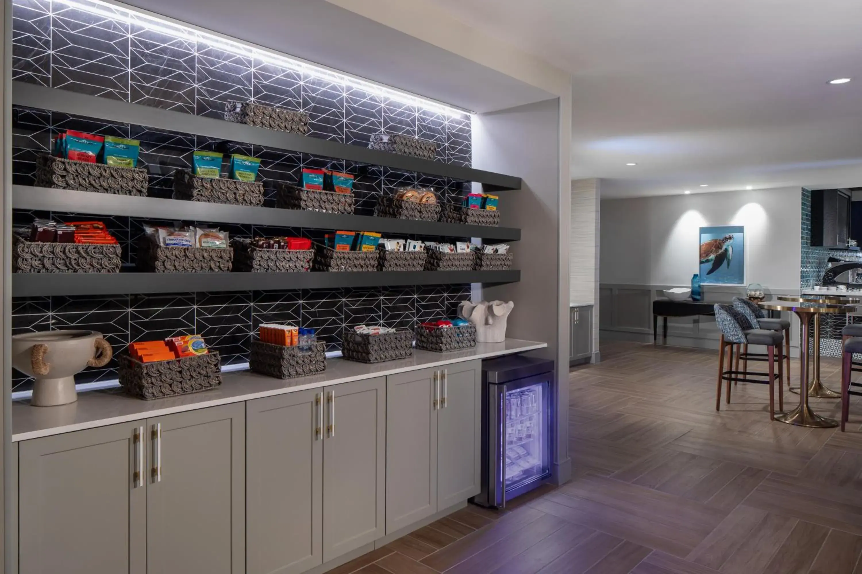 Restaurant/places to eat in Coast Rehoboth Beach, Tapestry Collection By Hilton Restaurant/places to eat in Coast Rehoboth Beach, Tapestry Collection By Hilton