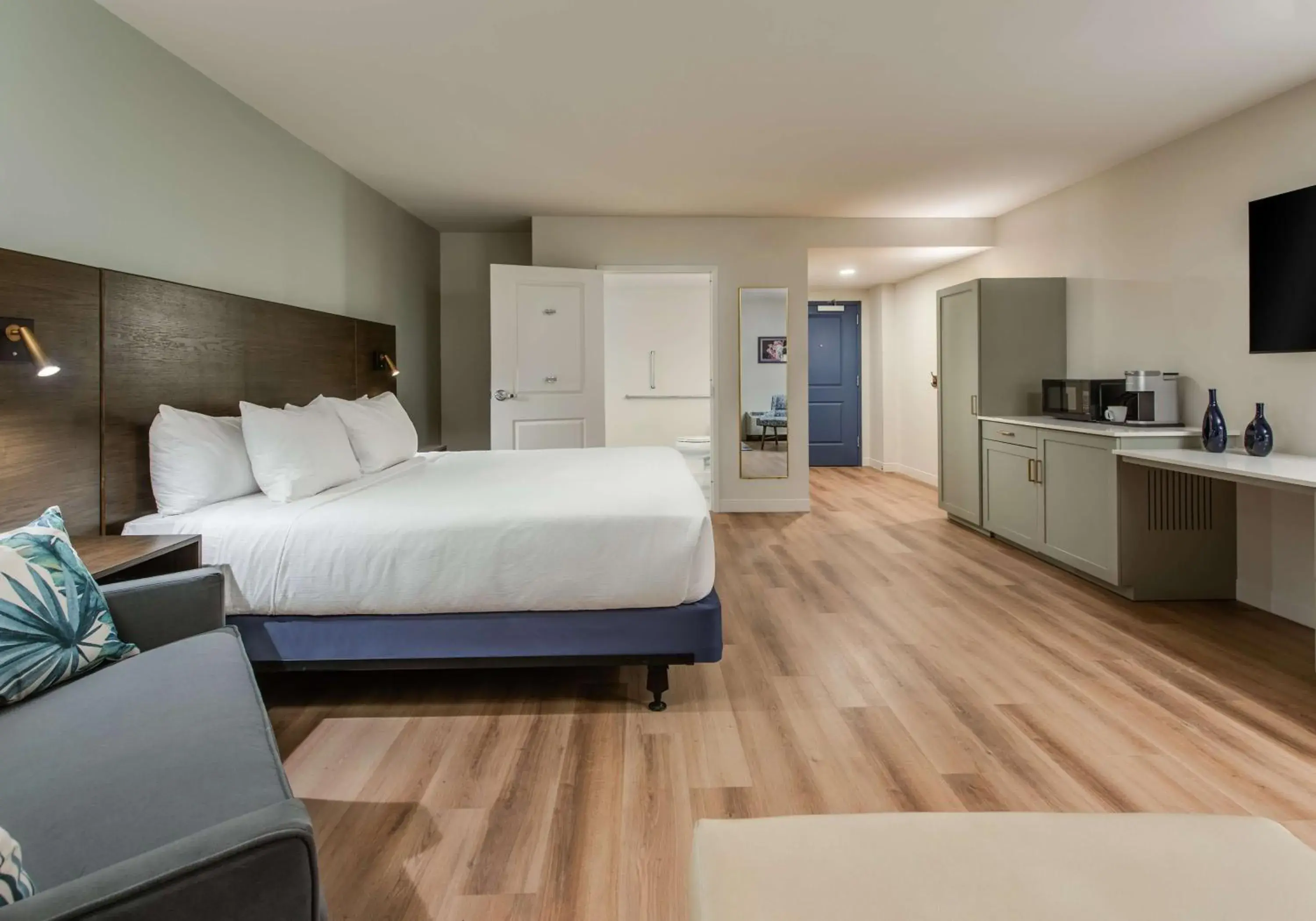 King Room with Roll-In Shower - Disability Access in Coast Rehoboth Beach, Tapestry Collection By Hilton King Room with Roll-In Shower - Disability Access in Coast Rehoboth Beach, Tapestry Collection By Hilton