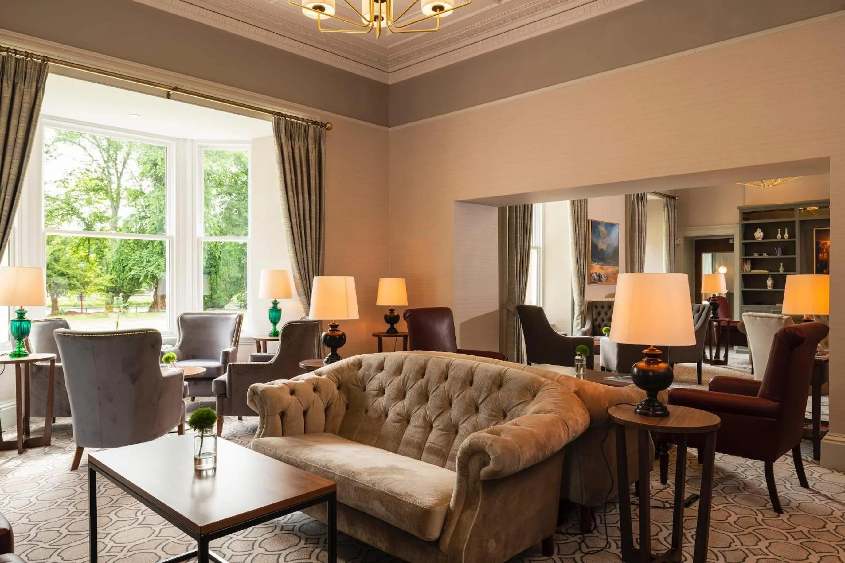 Communal lounge/ TV room in Ness Walk