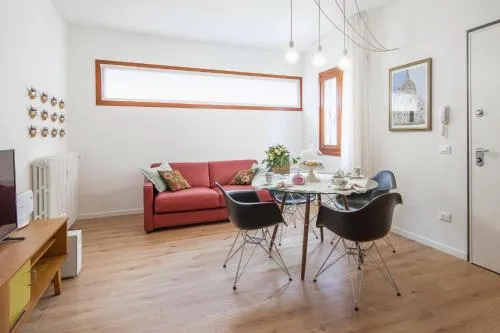 Laguna Boutique Apartments