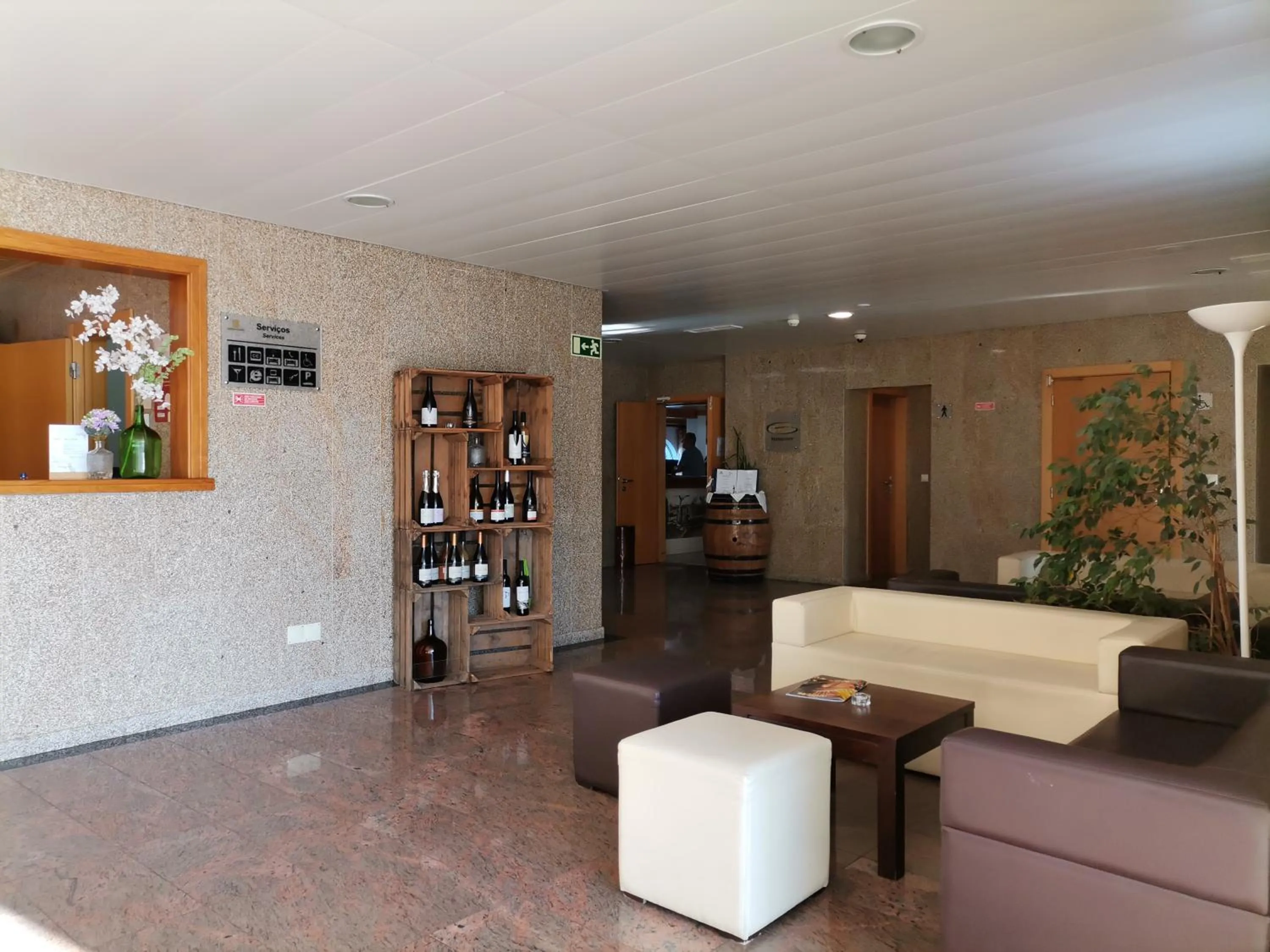 Lobby or reception in Hotel Quinta dos Cedros
