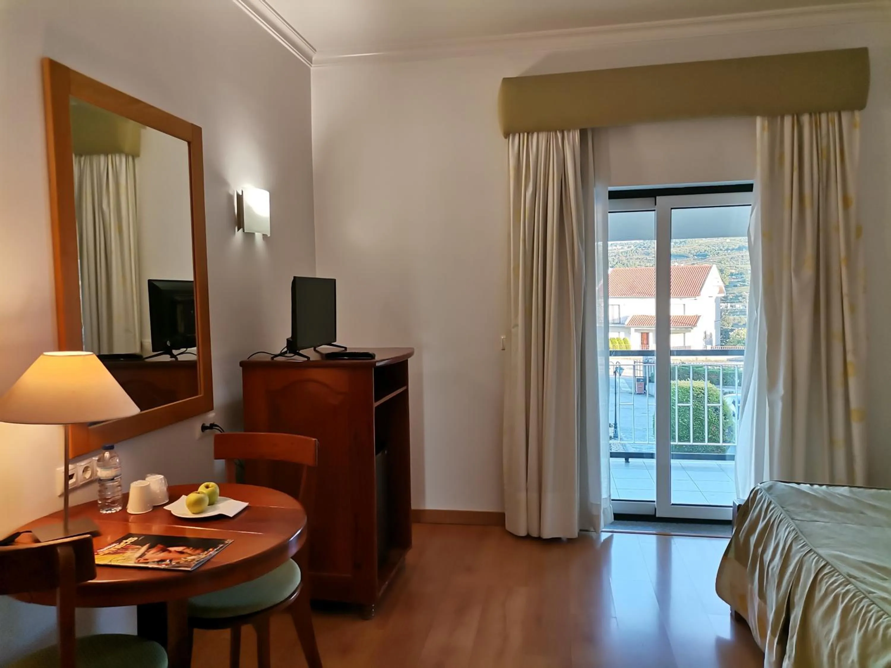 TV and multimedia, Bed in Hotel Quinta dos Cedros