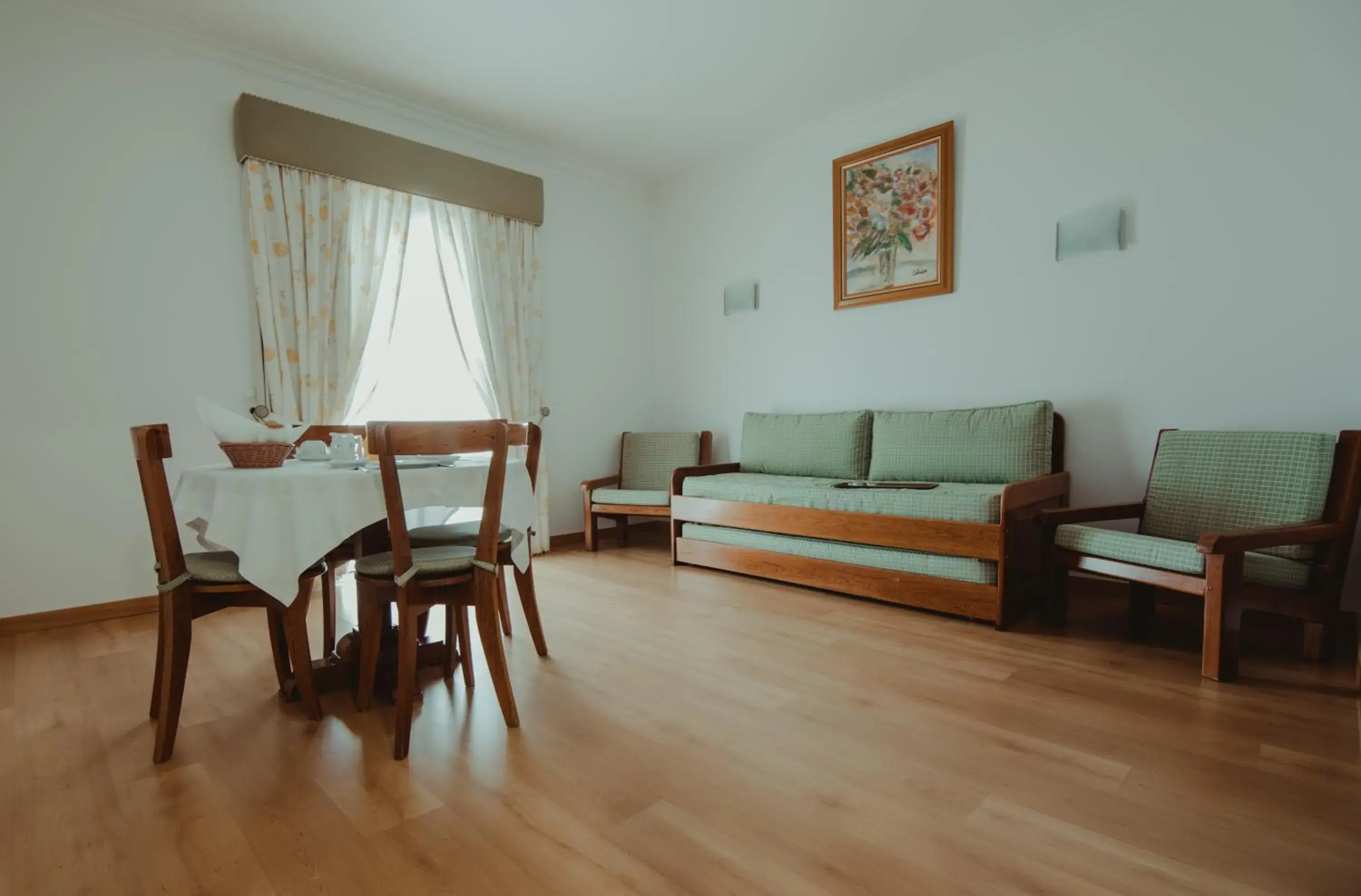 Living room in Hotel Quinta dos Cedros Living room in Hotel Quinta dos Cedros