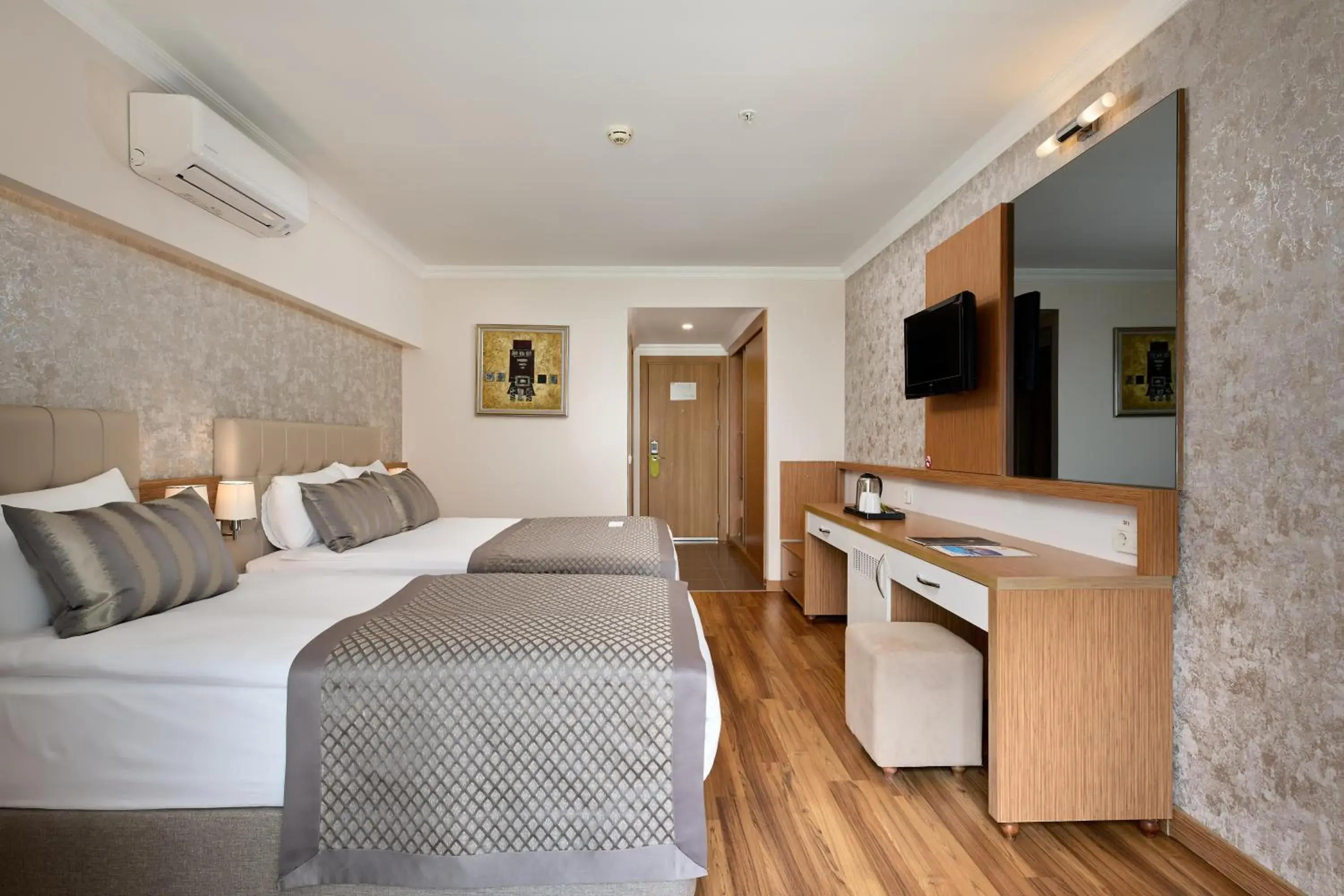 Bed in Annabella Diamond Hotel - All Inclusive Bed in Annabella Diamond Hotel - All Inclusive