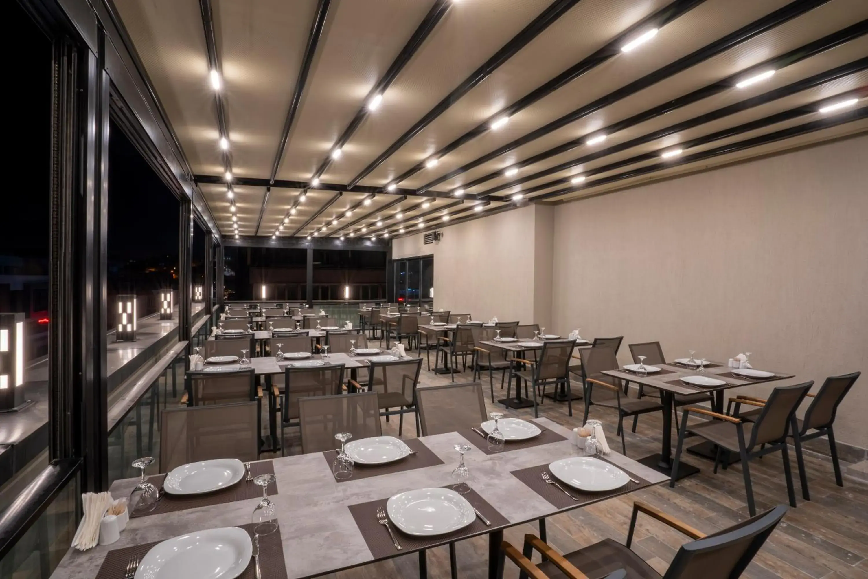 Restaurant/places to eat in Hotel Kaleli Restaurant/places to eat in Hotel Kaleli