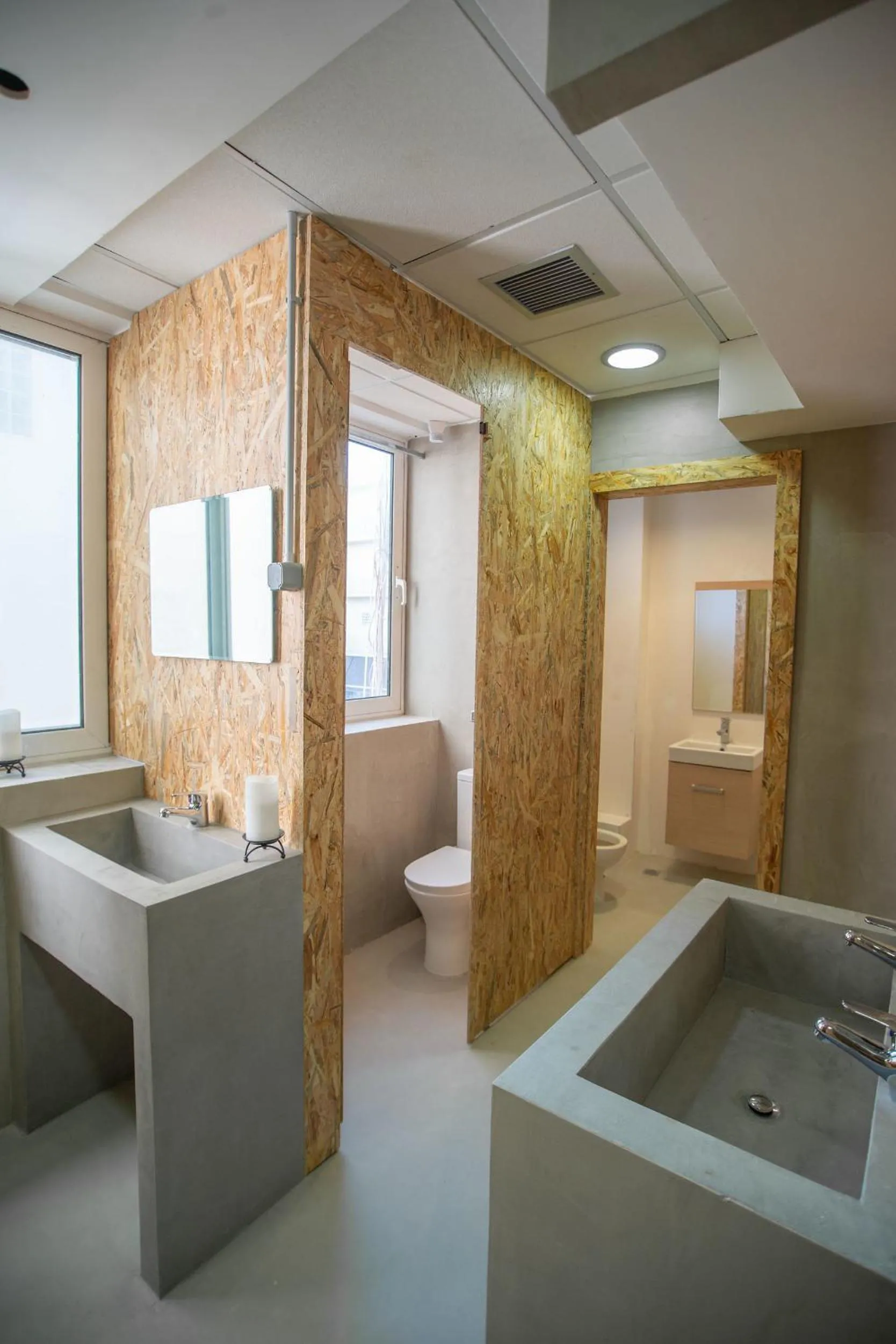 Bathroom in Bedway Athens Hostel