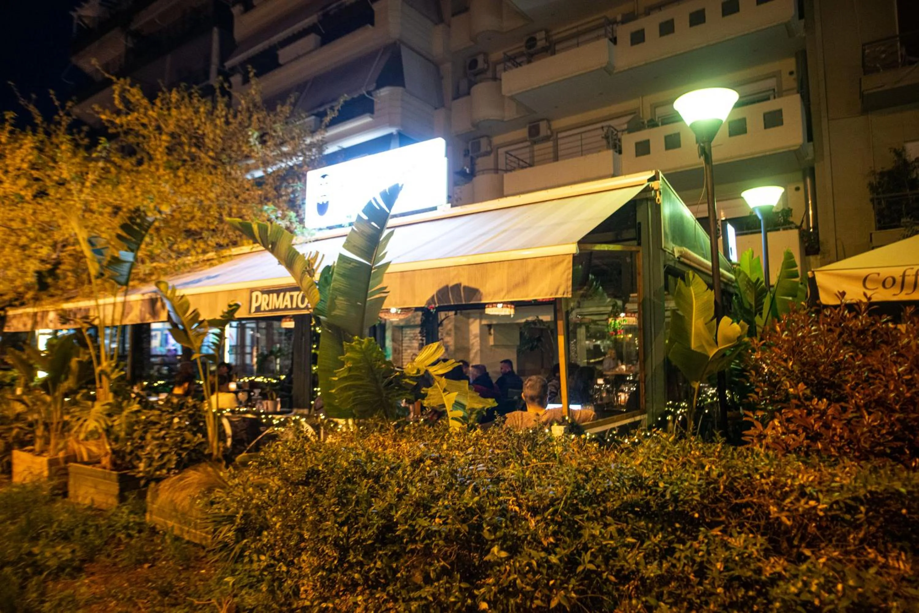 Restaurant/places to eat in Bedway Athens Hostel