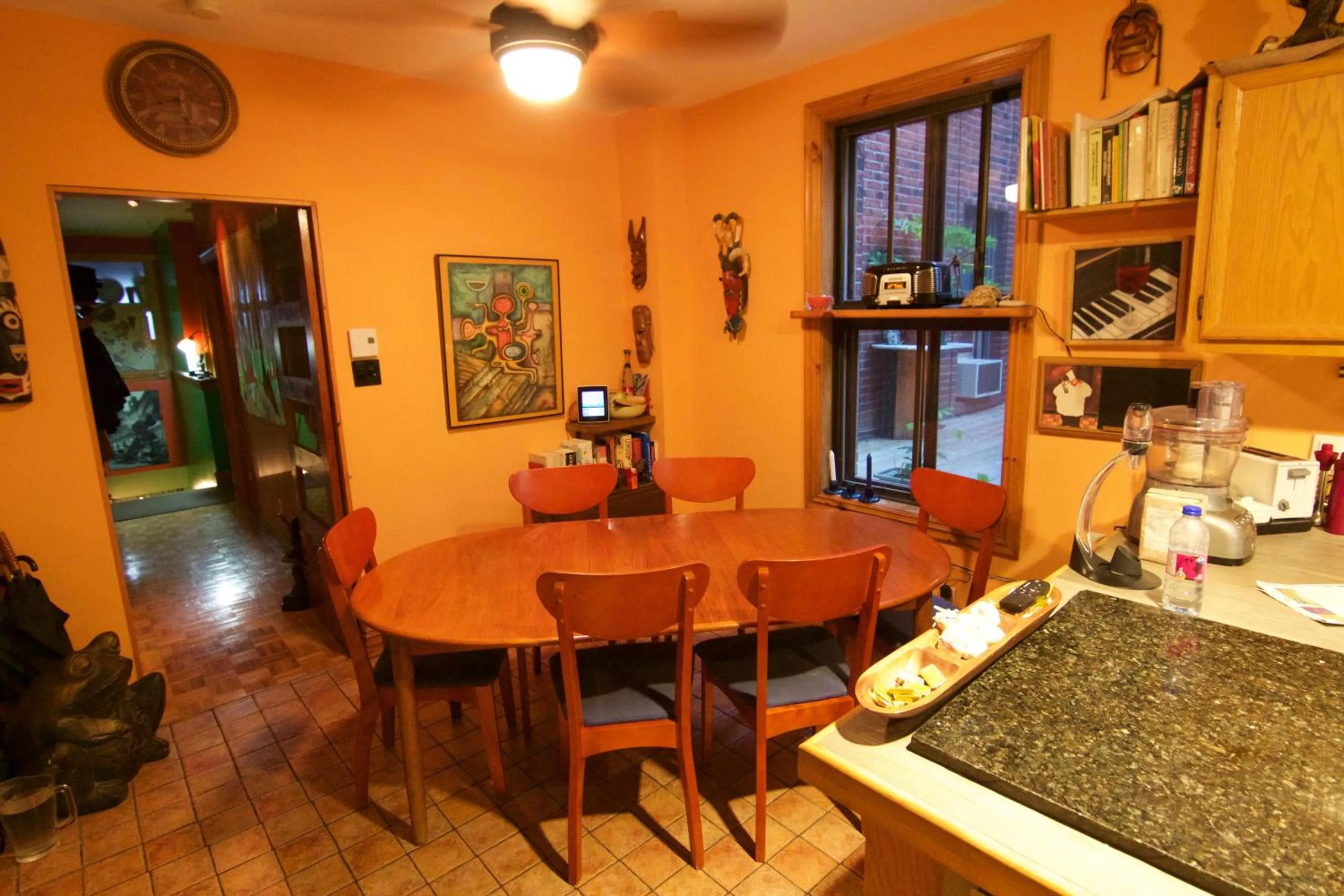 Dining area in Gite L'Imprévu