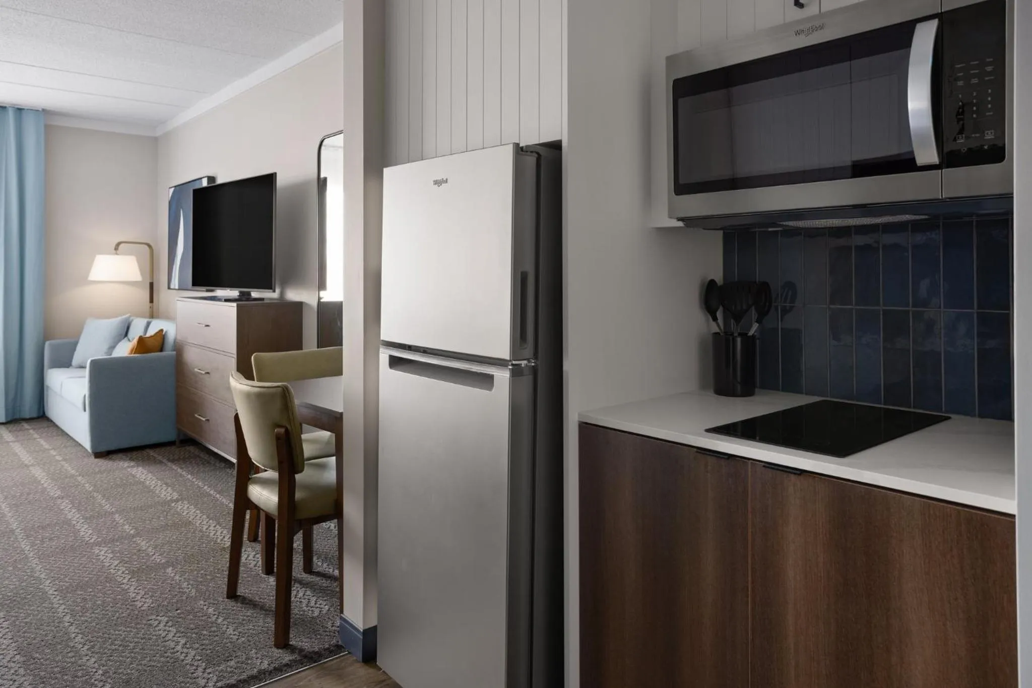 Bedroom in Staybridge Suites Rehoboth Beach by IHG