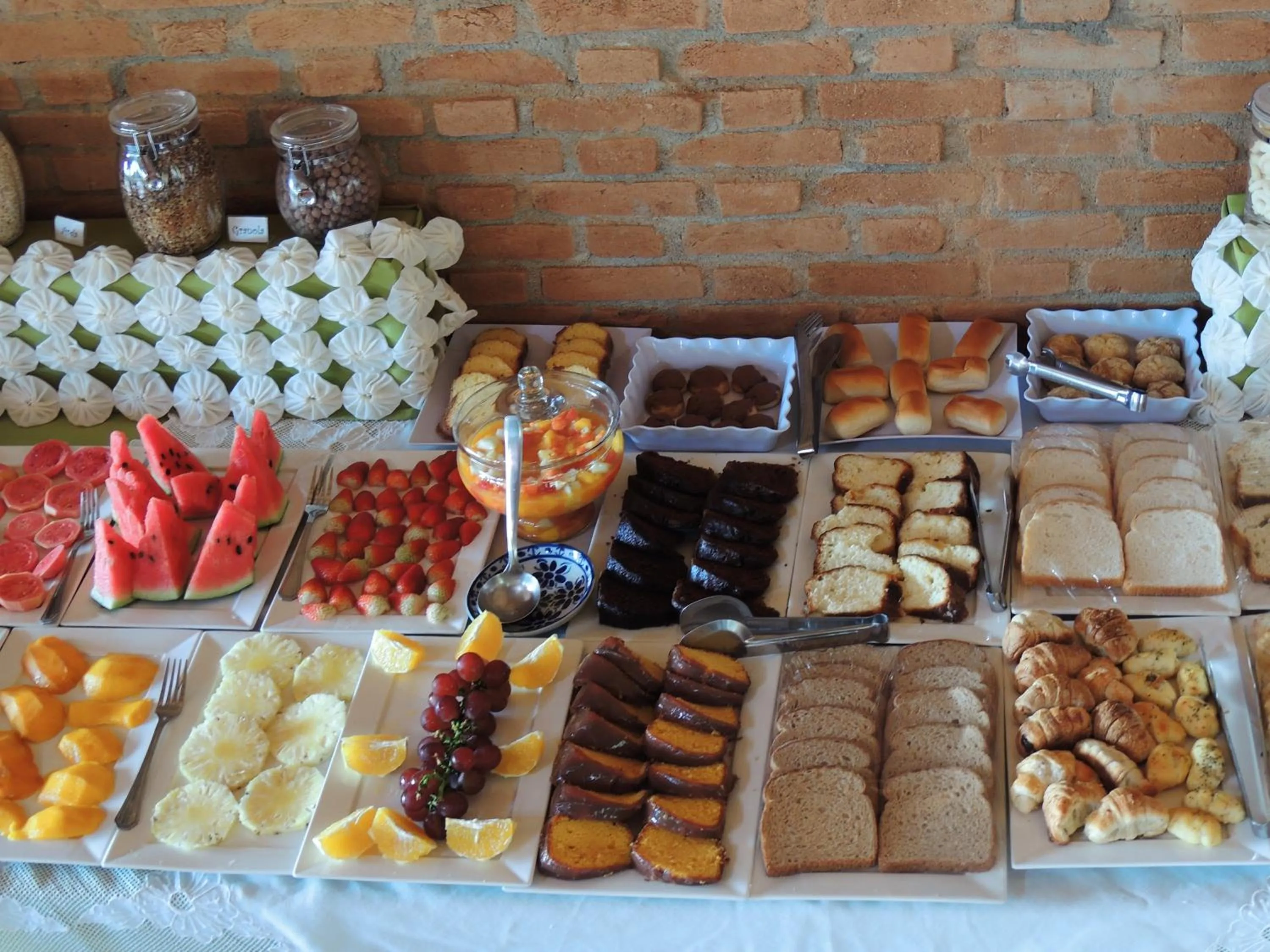 Breakfast in Pousada Cantinho das Estrelas