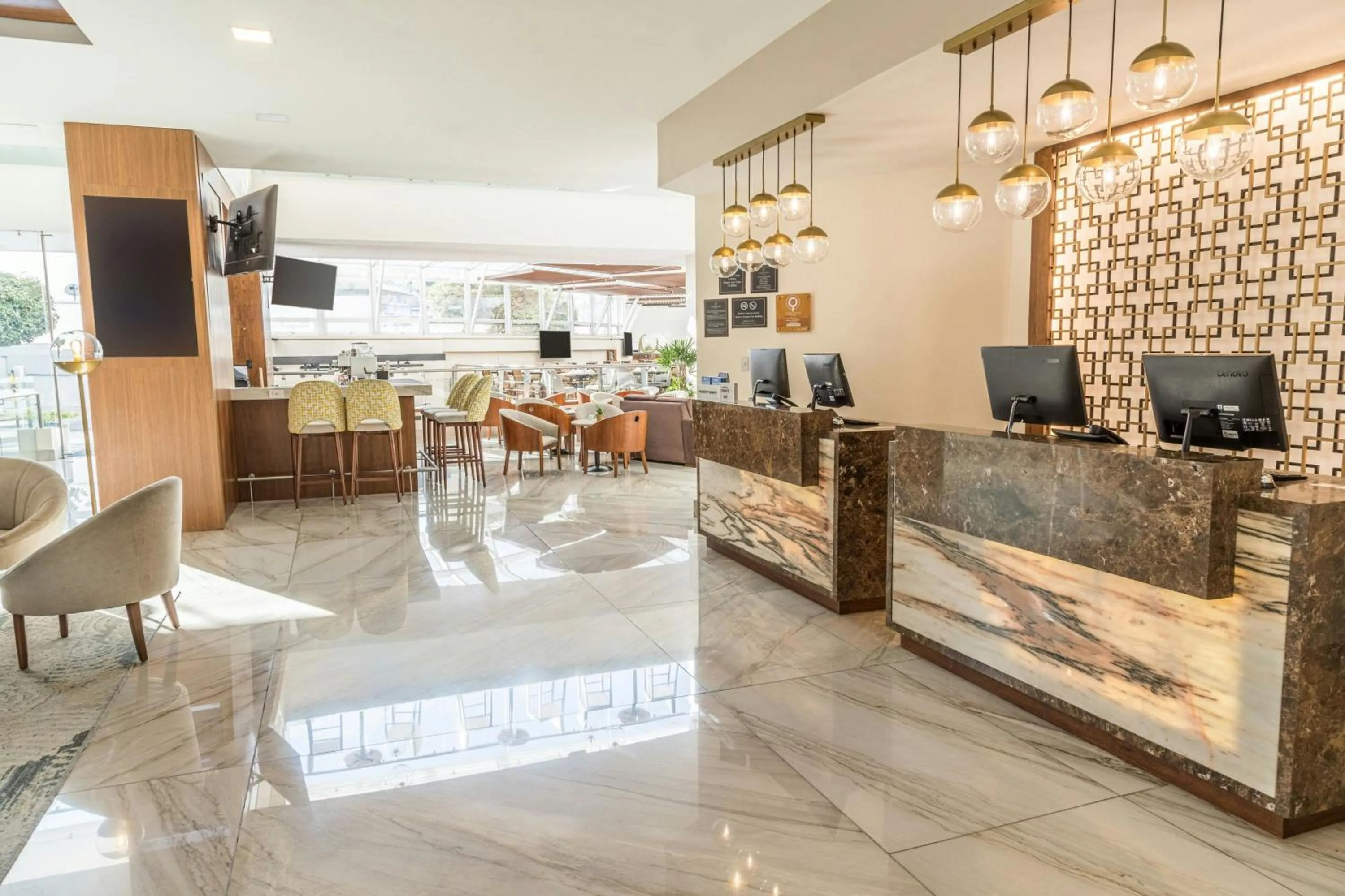 Lobby or reception in Sheraton Quito