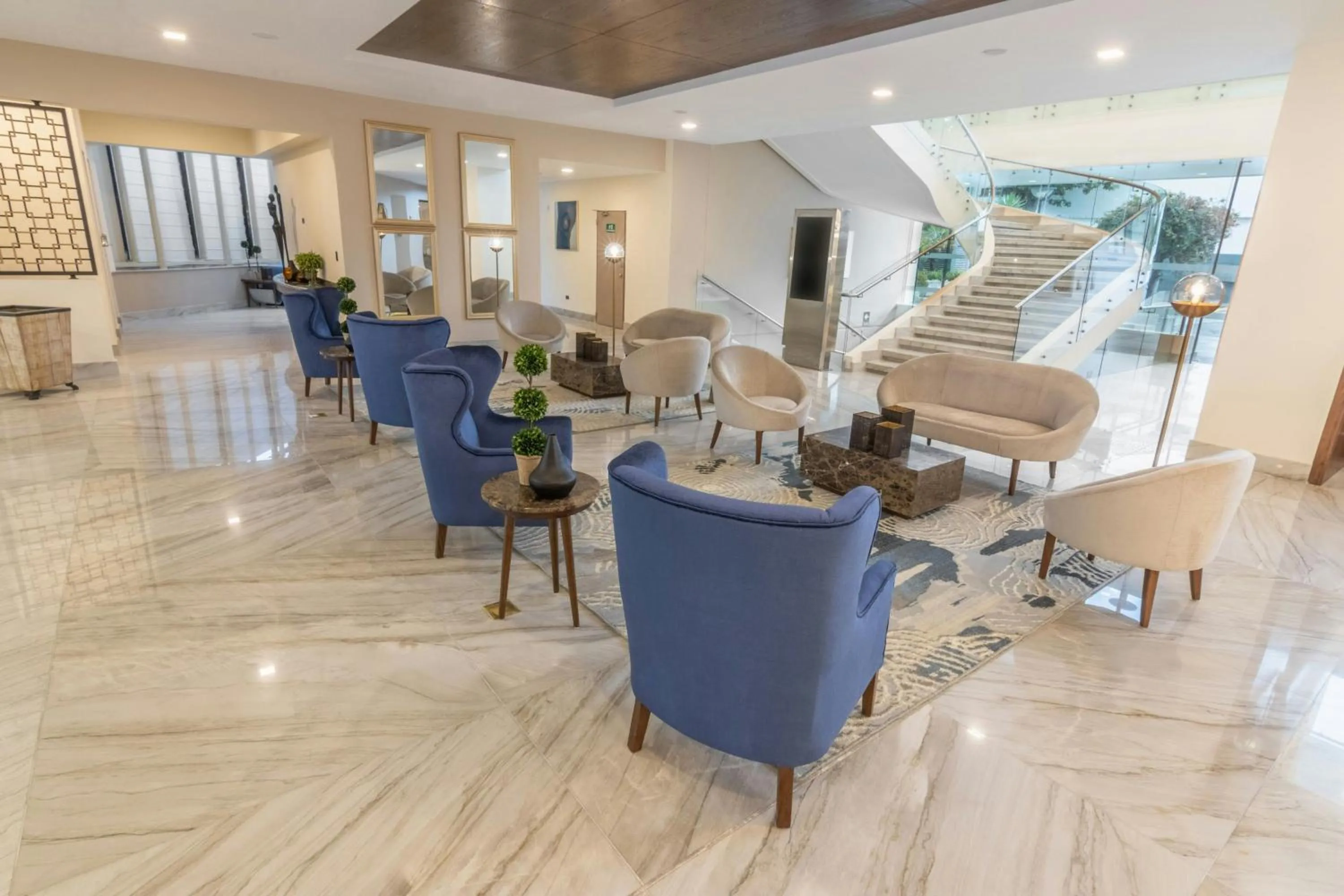 Lobby or reception in Sheraton Quito