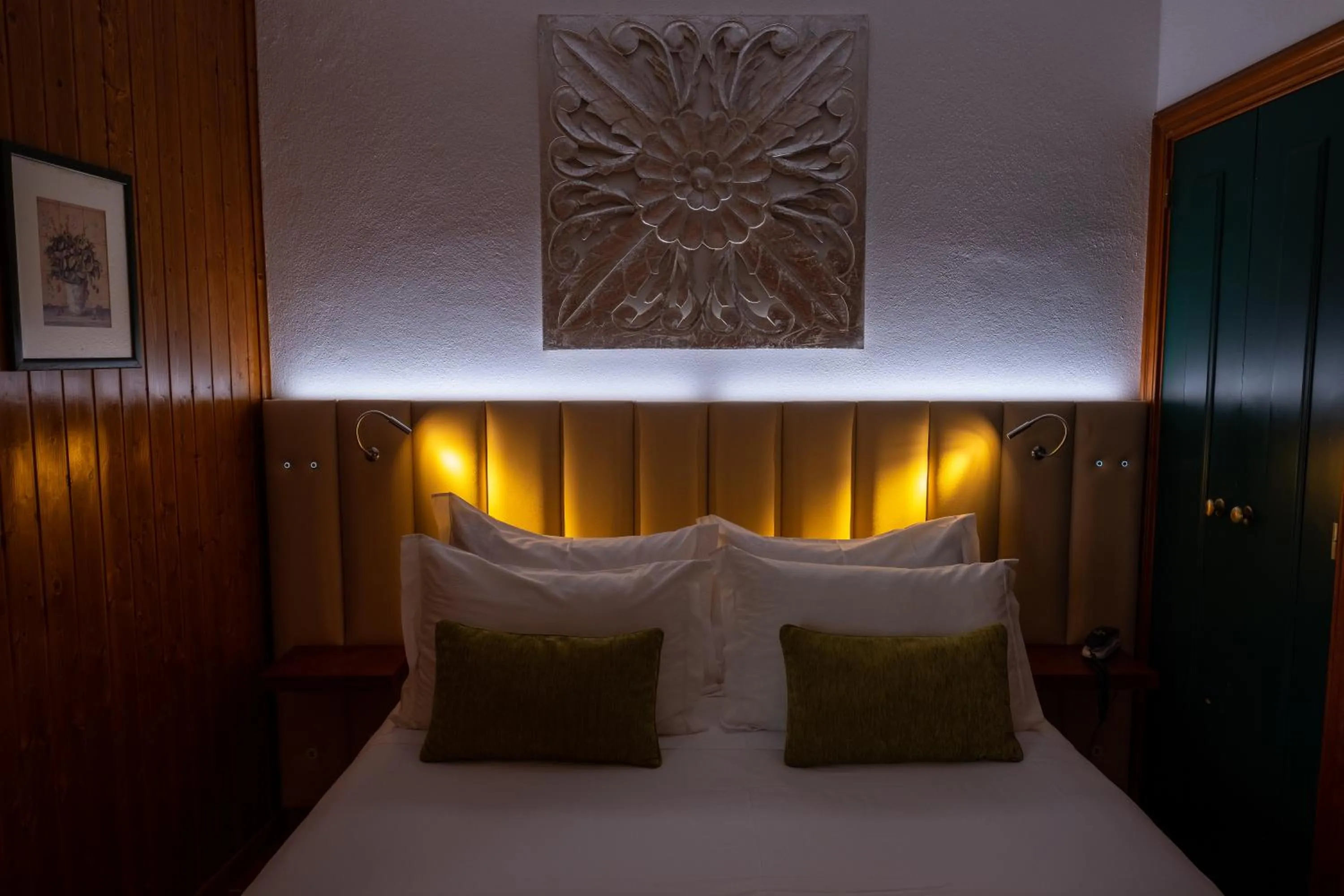 Bedroom, Bed in Hotel El Rei Dom Manuel