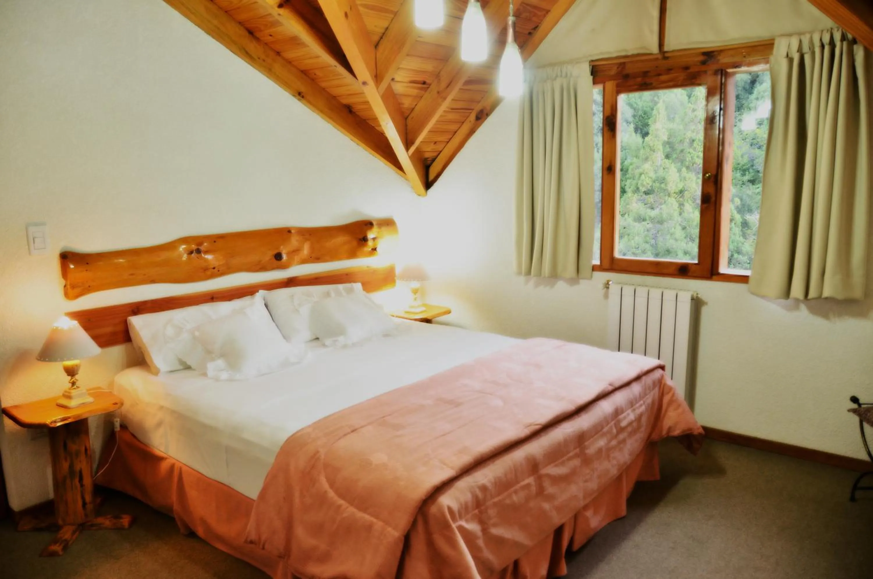 Bed in Apart Hotel y Hosteria del Sir