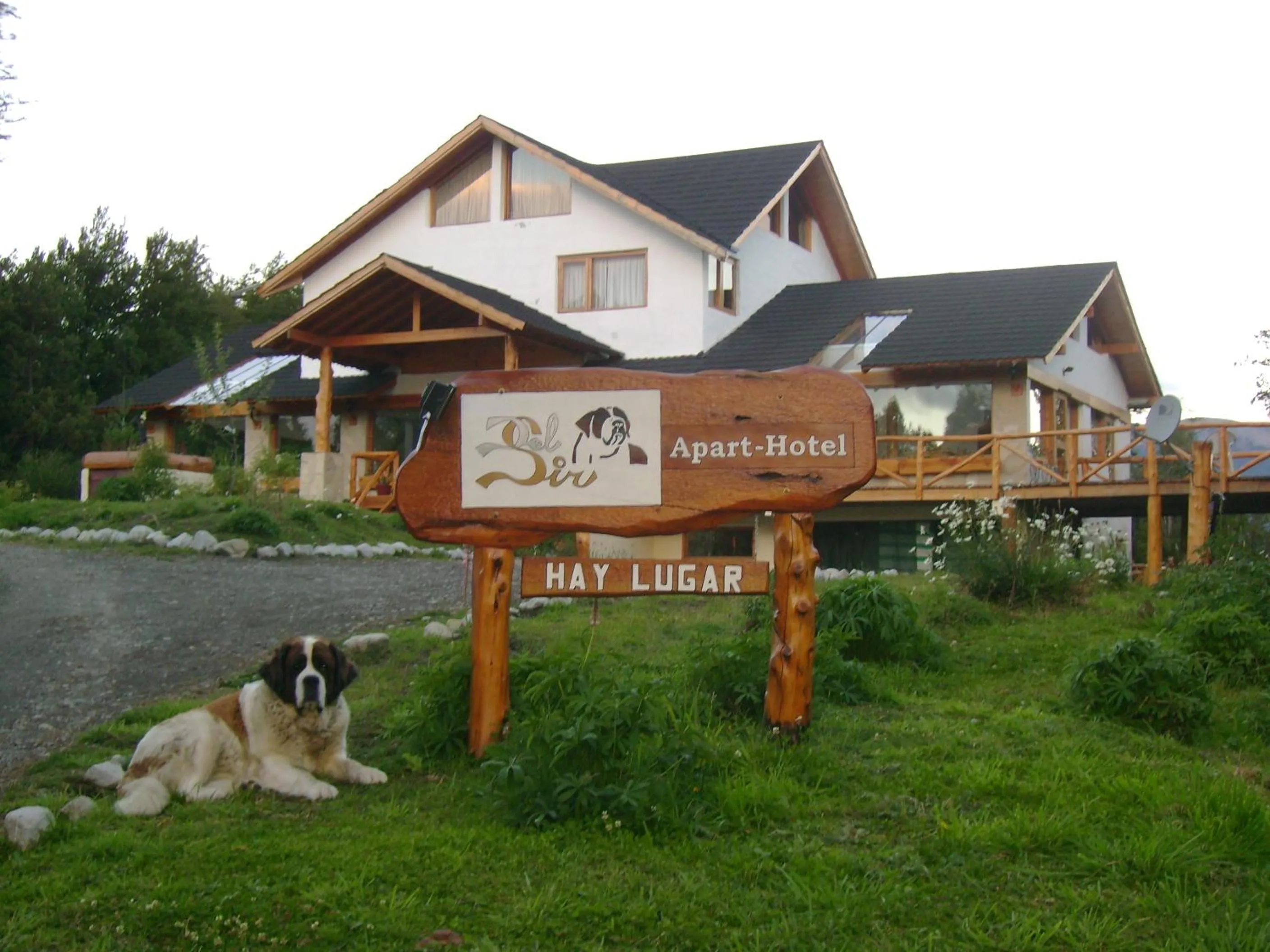 Property logo or sign in Apart Hotel y Hosteria del Sir